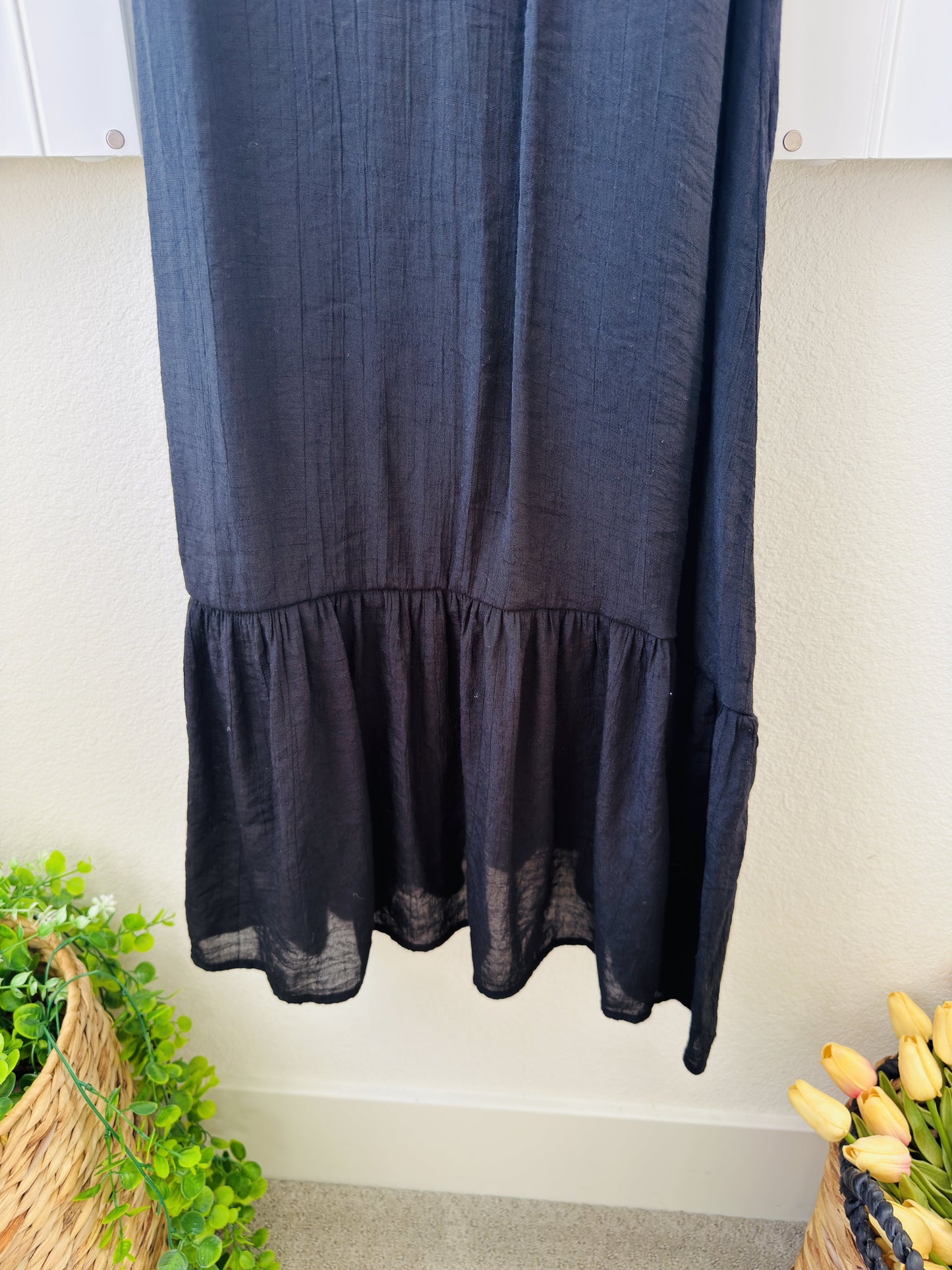 Just Found Black Tie Strap Smocked Maxi Dress - Size M