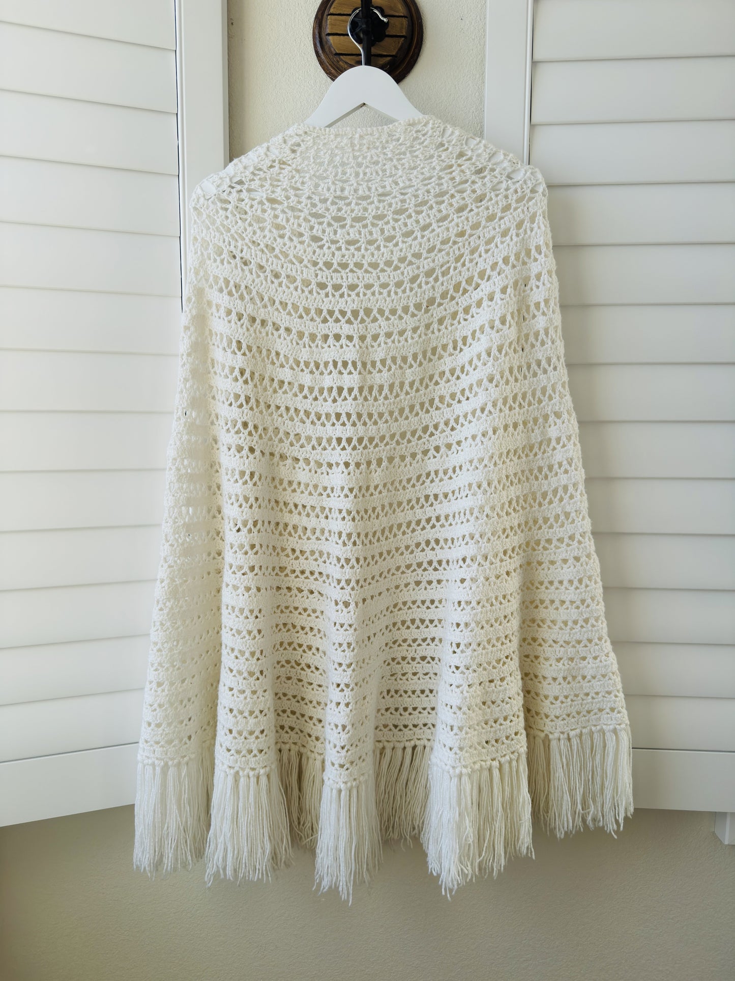 Vintage Handmade Cream Crochet Open Front Fringe Shawl Wrap