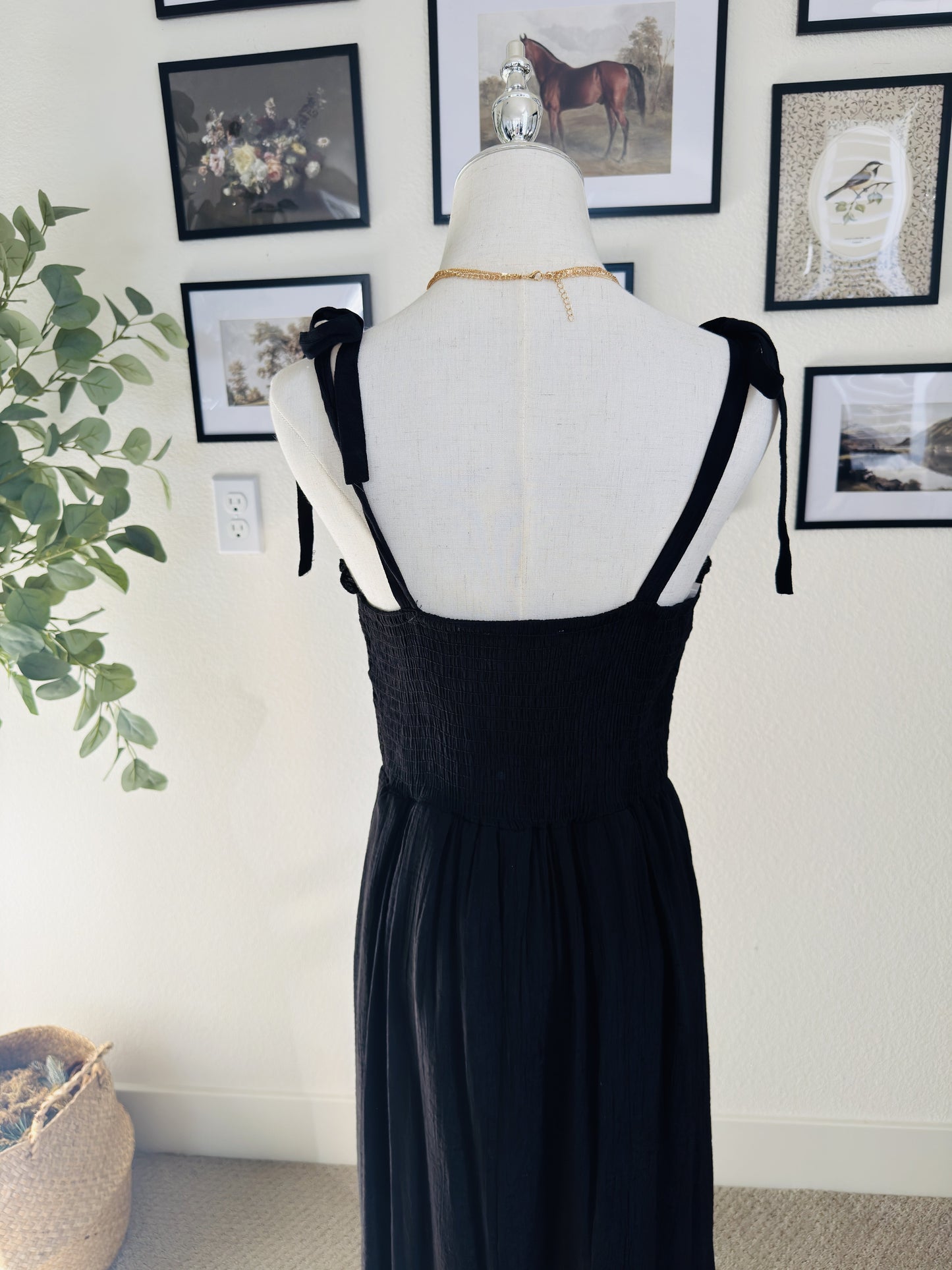 Just Found Black Tie Strap Smocked Maxi Dress - Size M