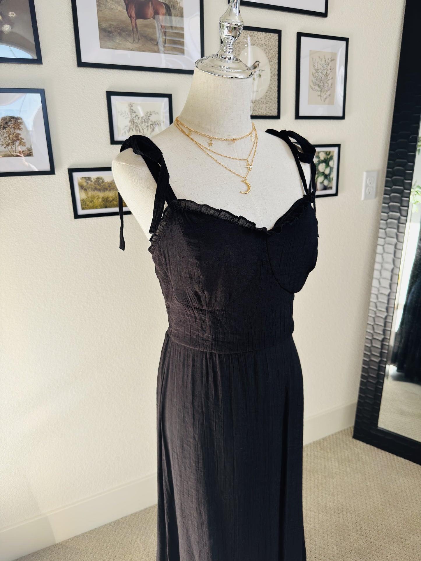 Just Found Black Tie Strap Smocked Maxi Dress - Size M