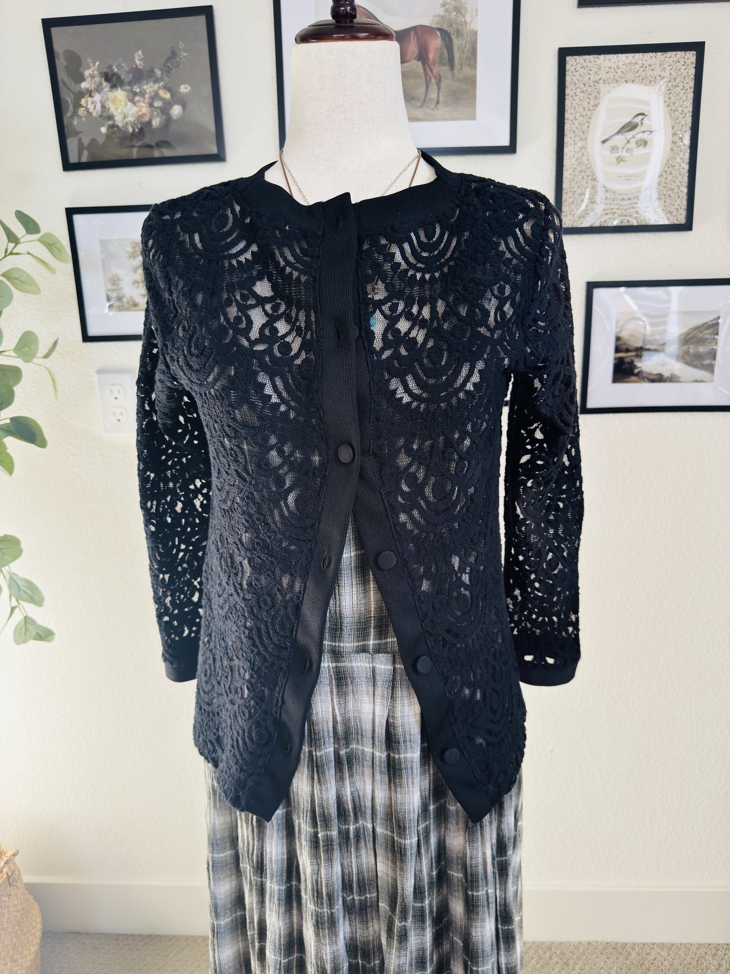 Banana Republic Black Lace Button-Front Cardigan Size S
