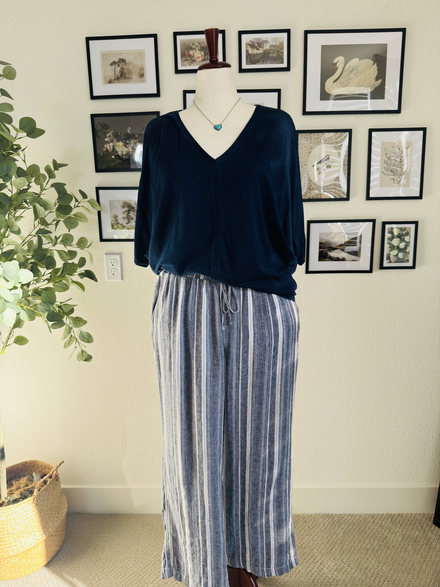 Briggs Blue and White Striped Linen Blend Wide Leg Pants Size L