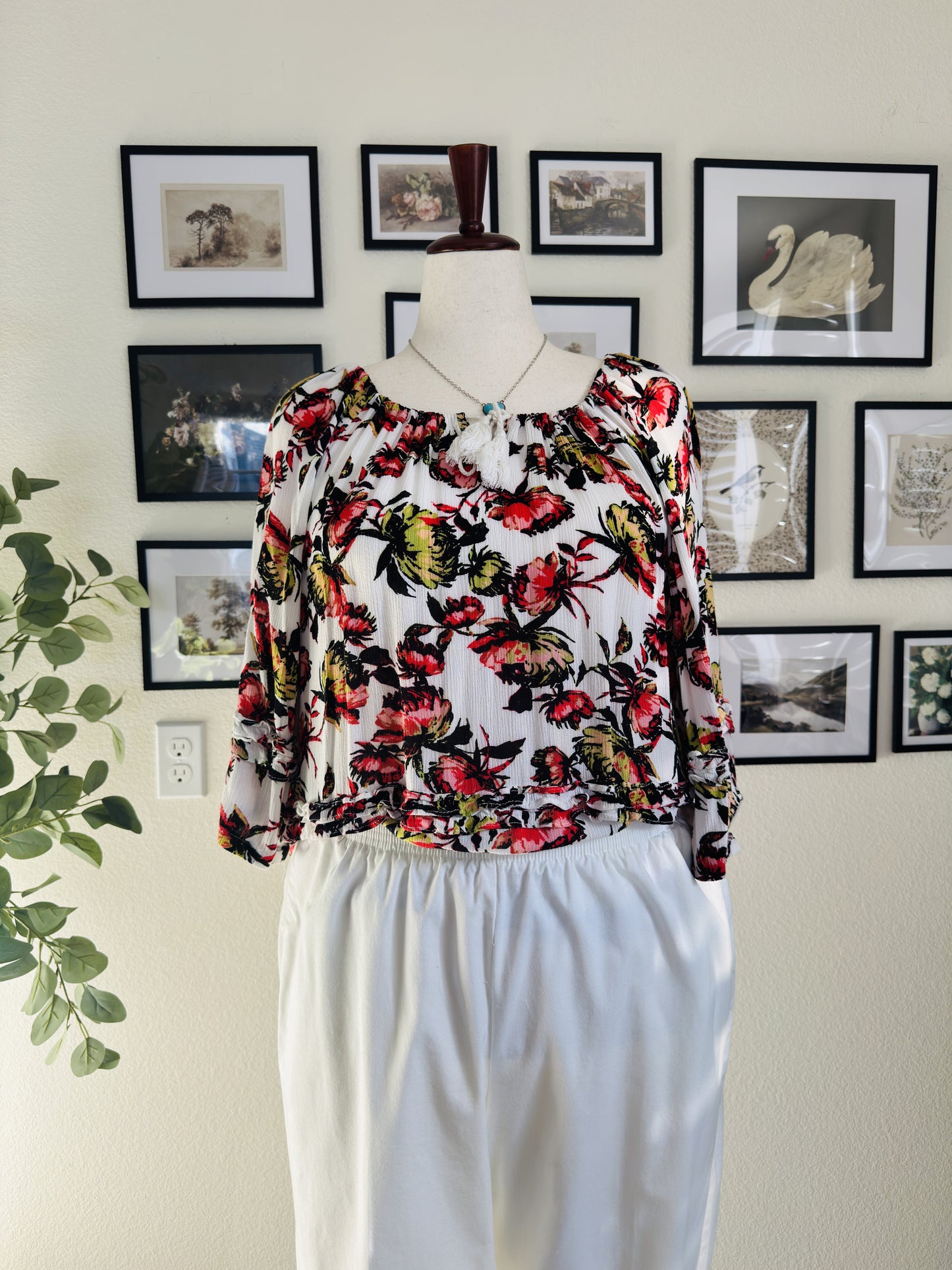 Rachael & Chloe Floral Peasant Blouse Size L