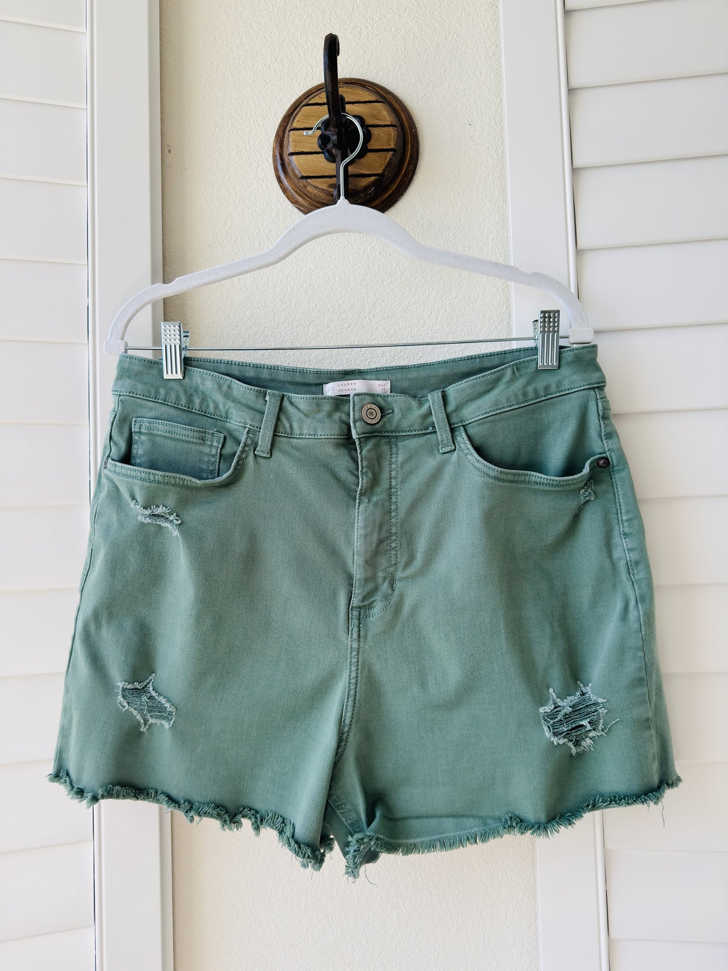LC Lauren Conrad Sage Green Distressed Denim Shorts Size 14