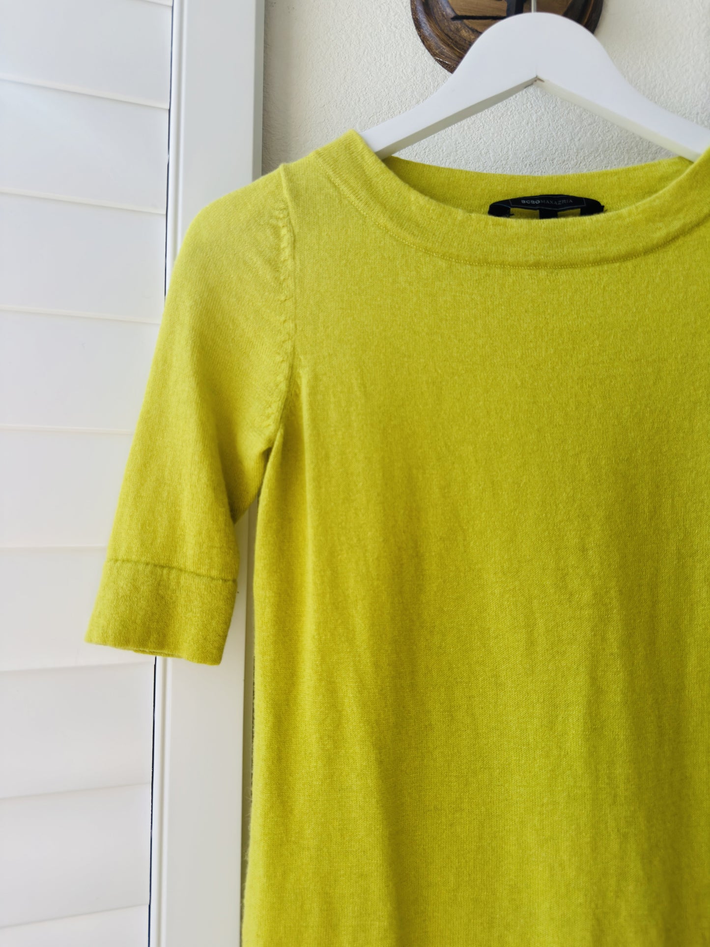 BCBGMAXAZRIA Chartreuse Merino Wool Cashmere Knit Top - Size XXS