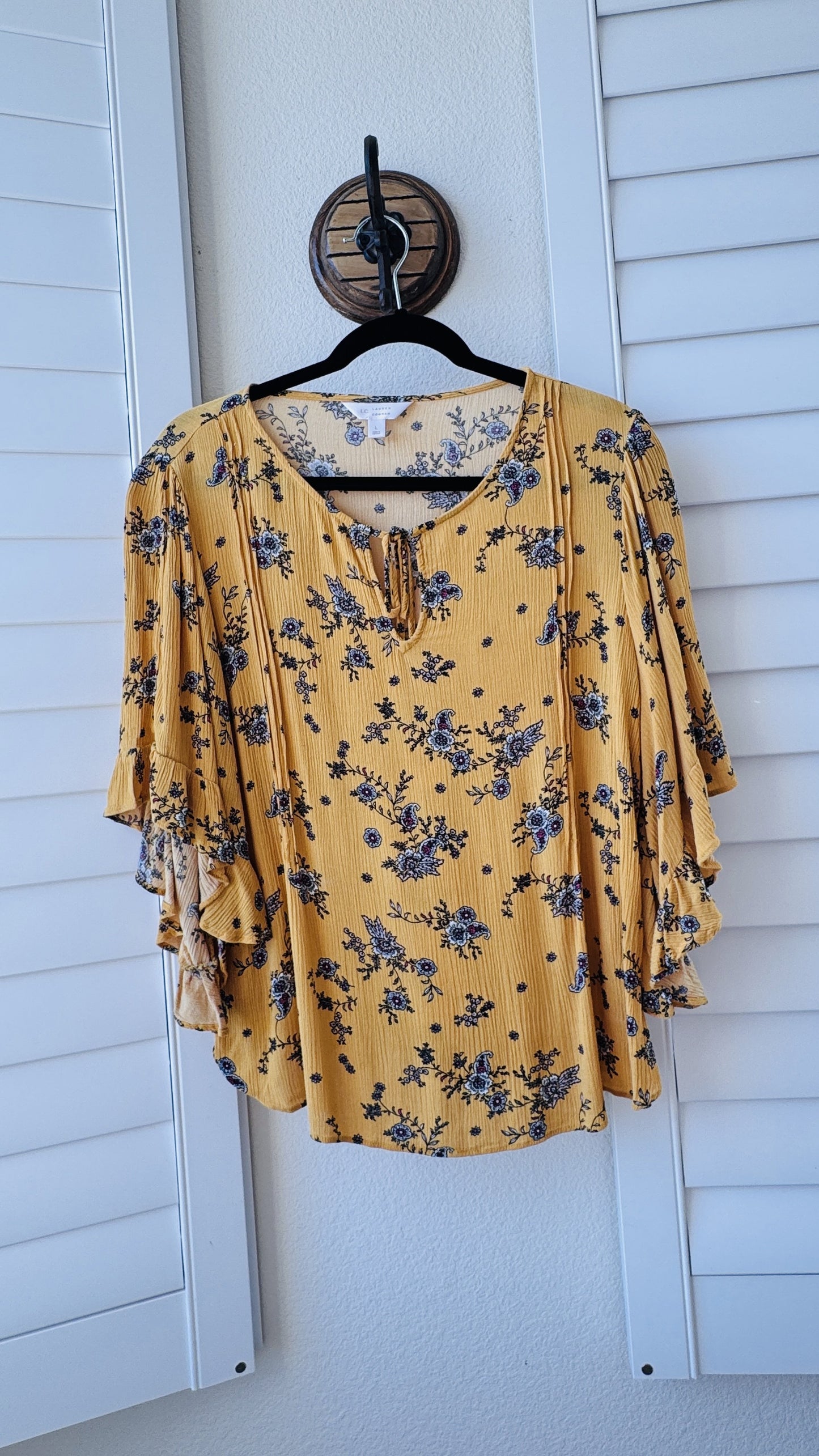 LC Lauren Conrad Yellow Floral Flutter Sleeve Boho Blouse - Size L