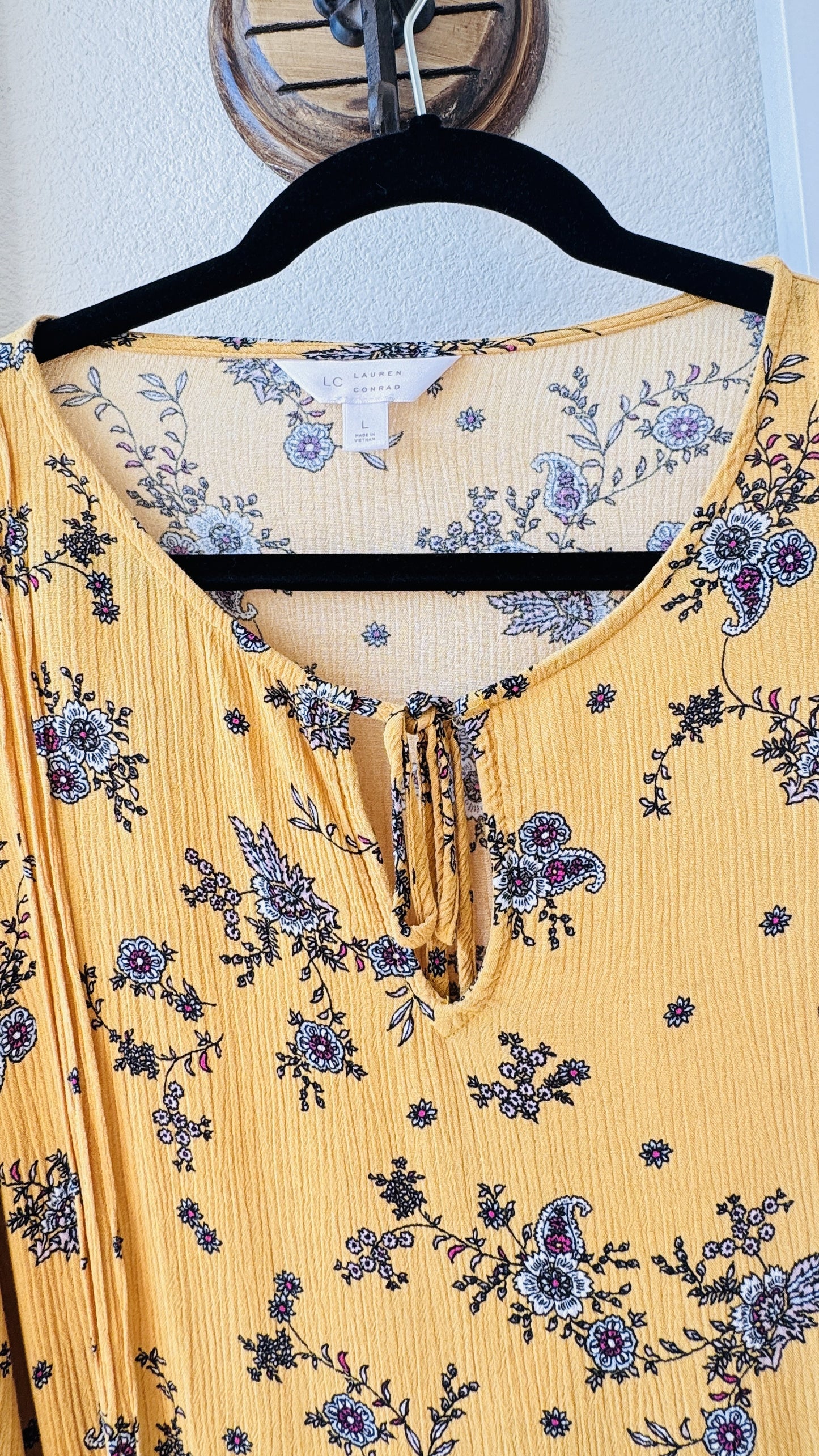 LC Lauren Conrad Yellow Floral Flutter Sleeve Boho Blouse - Size L