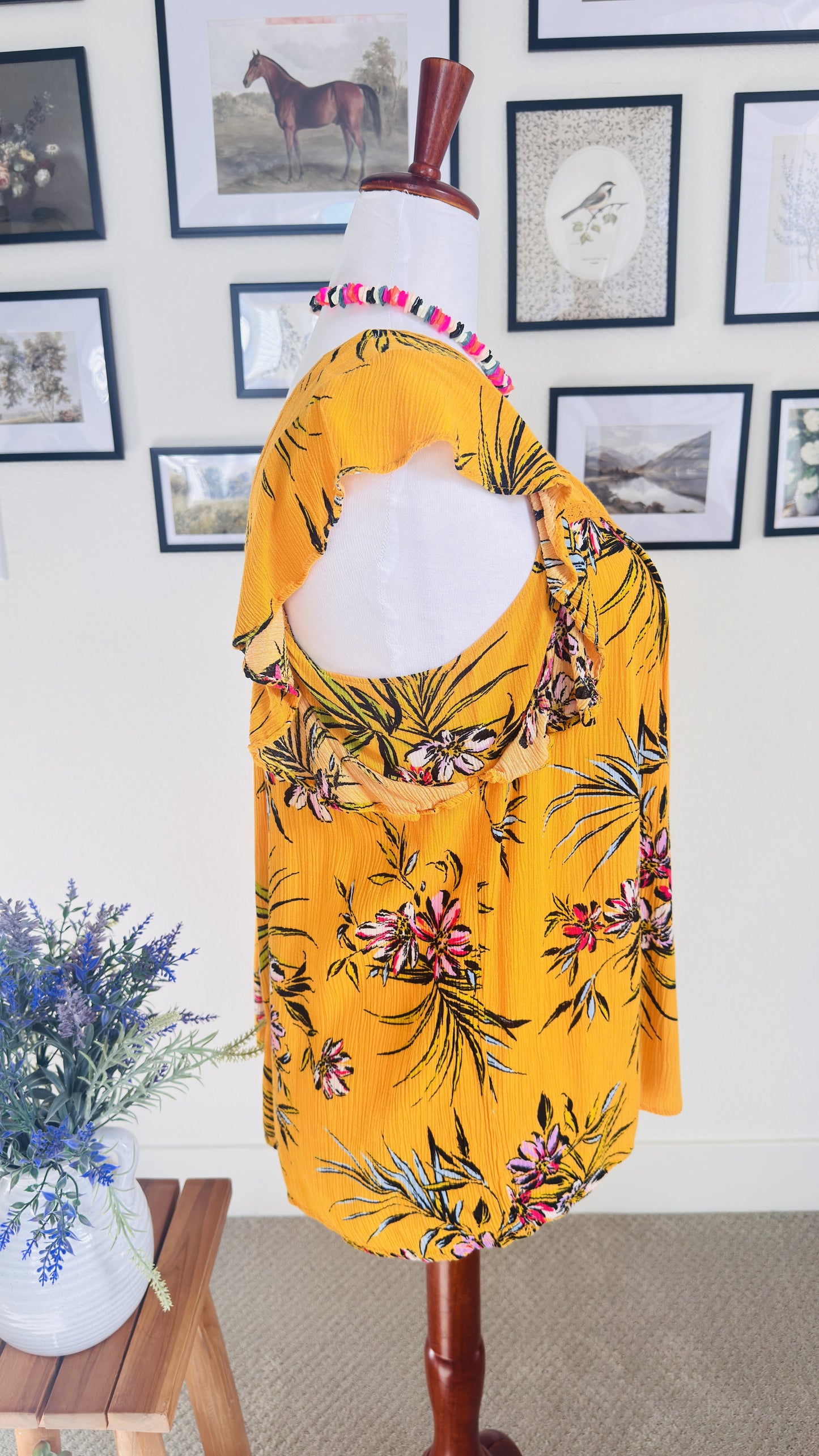 Jessica Simpson Tropical Floral Flutter Sleeve Top Size 2X