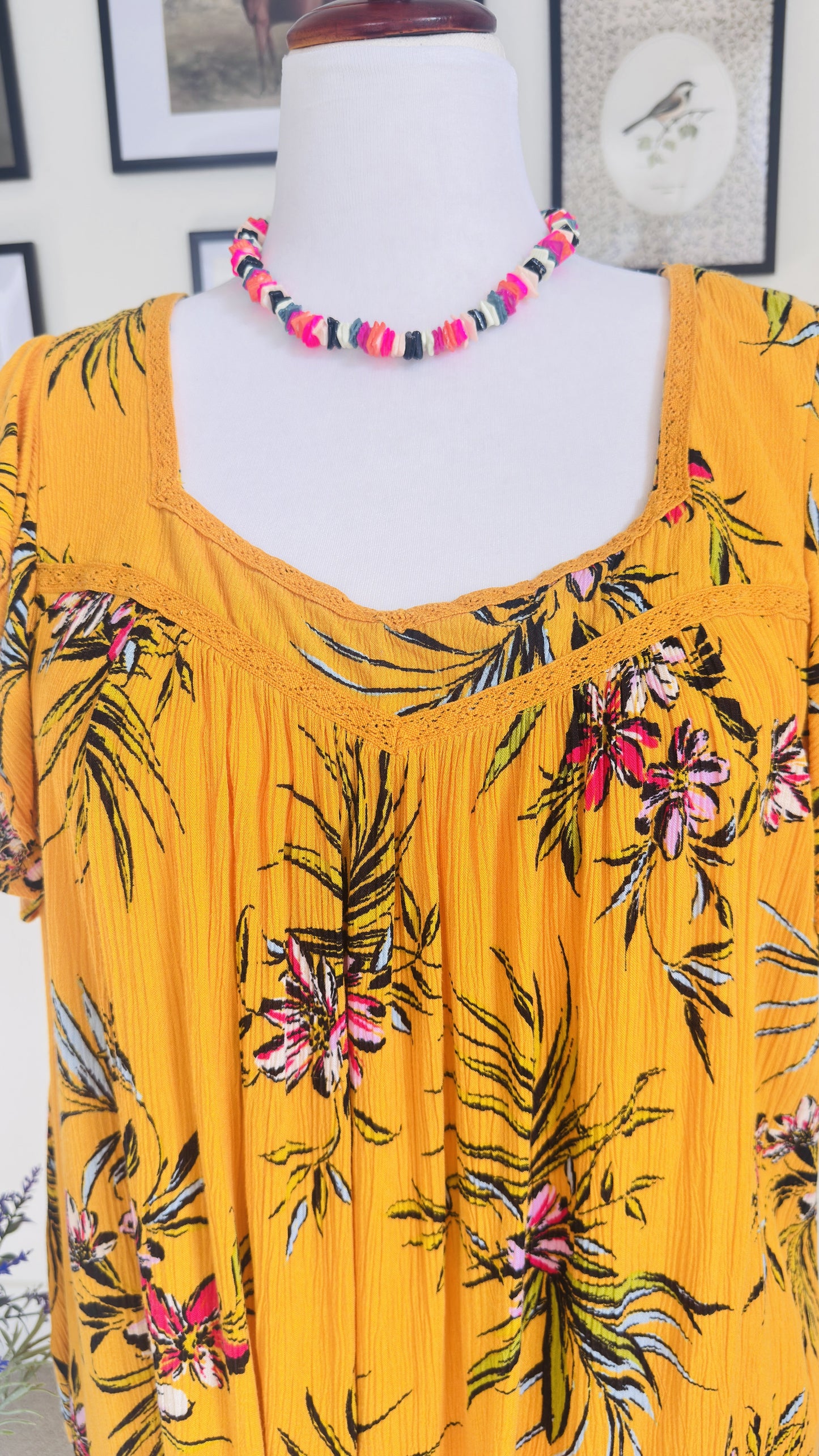 Jessica Simpson Tropical Floral Flutter Sleeve Top Size 2X