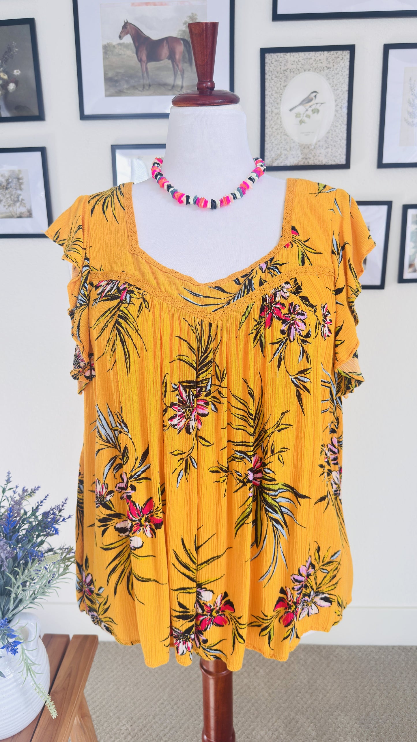 Jessica Simpson Tropical Floral Flutter Sleeve Top Size 2X