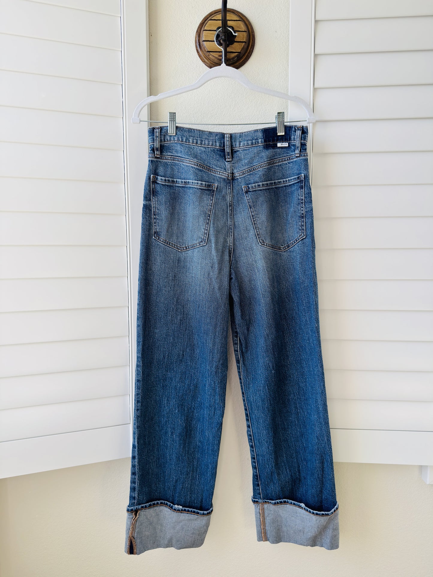 Daze Denim Tough Love High Rise Wide Leg Cuffed Jeans Size 28
