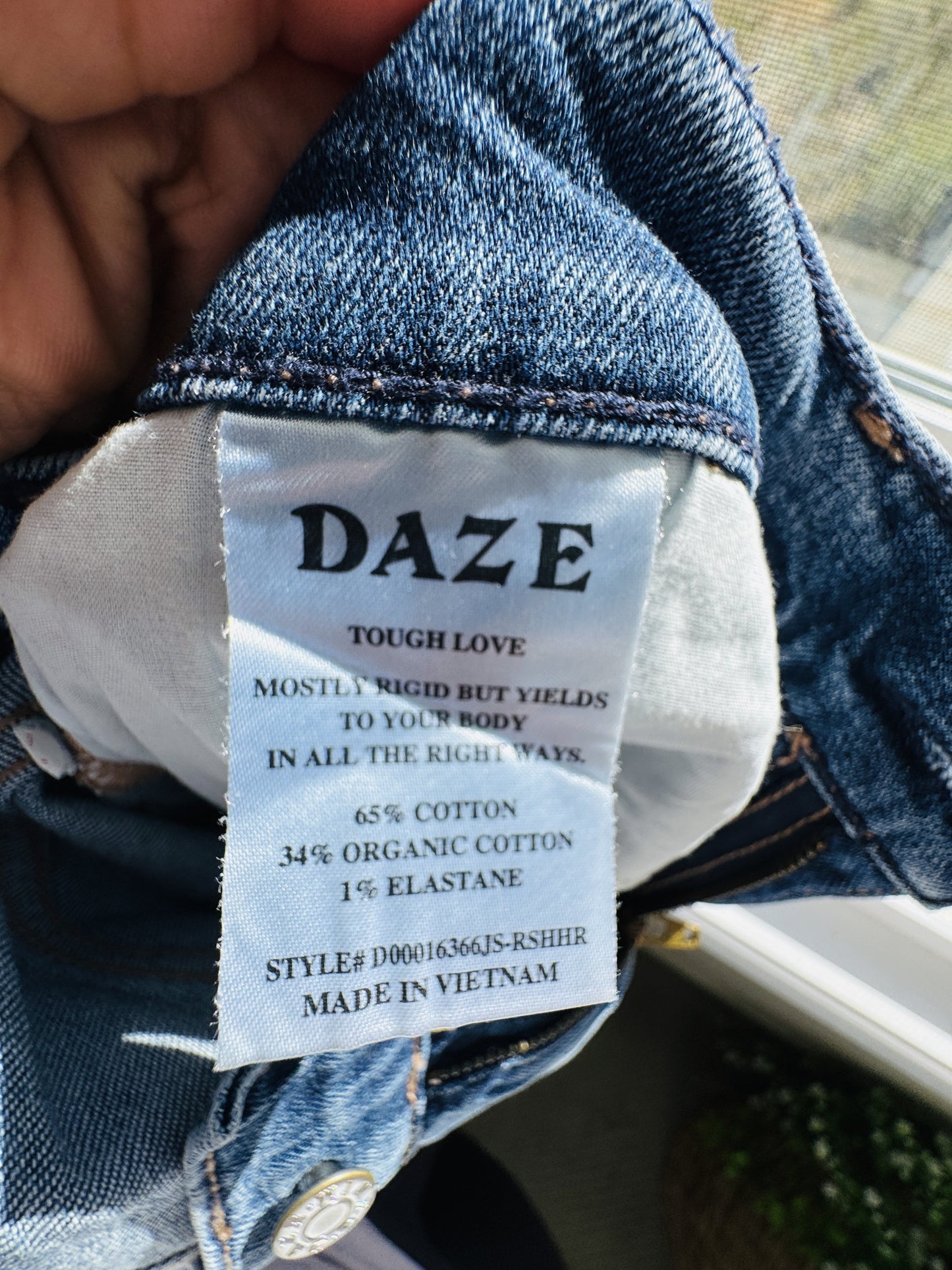 Daze Denim Tough Love High Rise Wide Leg Cuffed Jeans Size 28