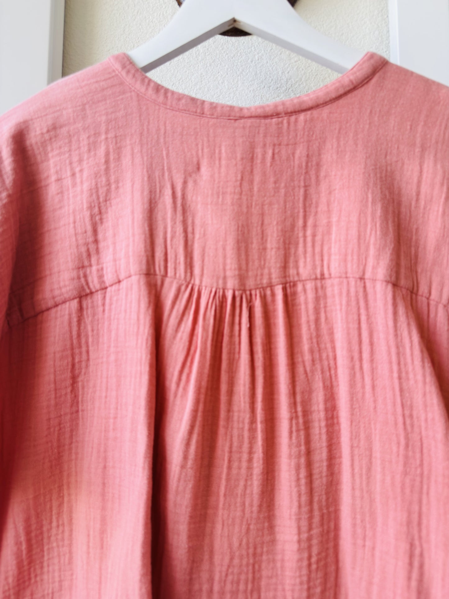 a.n.a Coral Double Gauze Henley Top - Size L