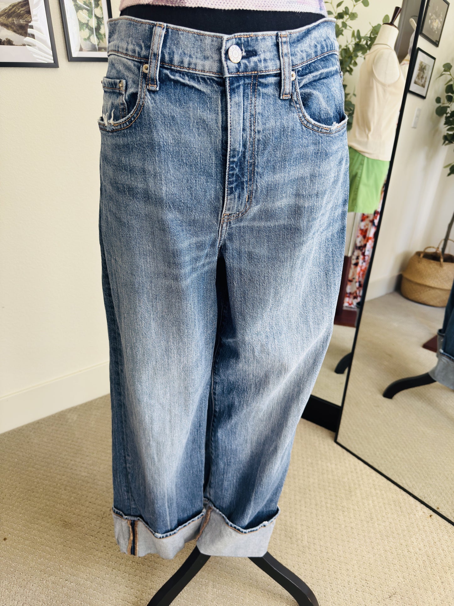 Daze Denim Tough Love High Rise Wide Leg Cuffed Jeans Size 28
