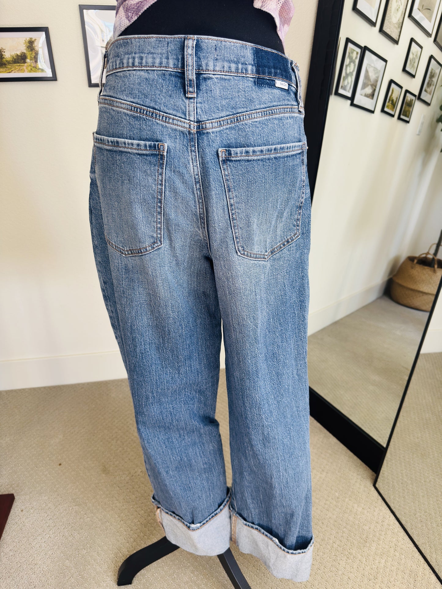 Daze Denim Tough Love High Rise Wide Leg Cuffed Jeans Size 28