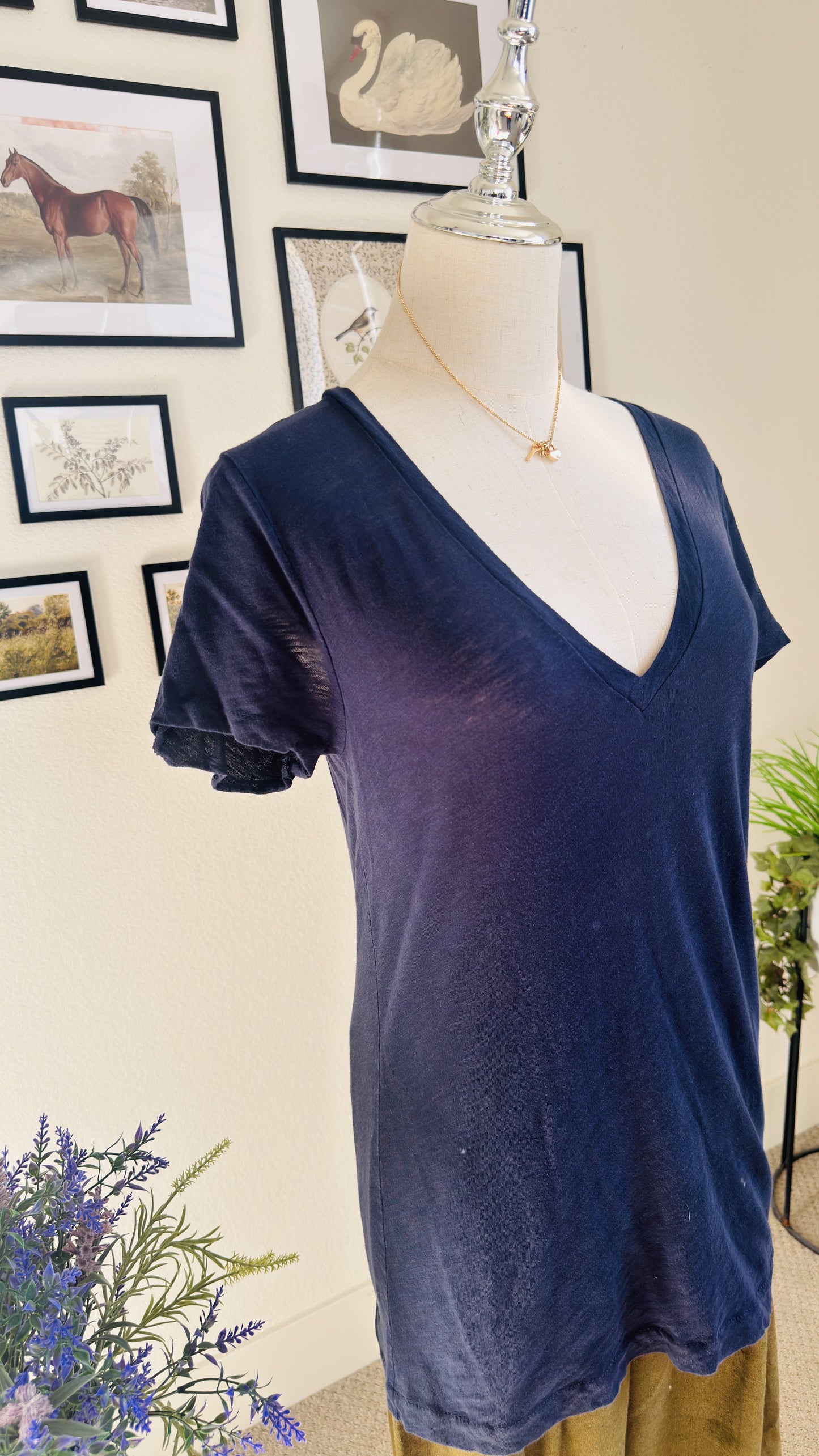 J.Crew Navy Blue Vintage Cotton V-Neck T-Shirt - Size M
