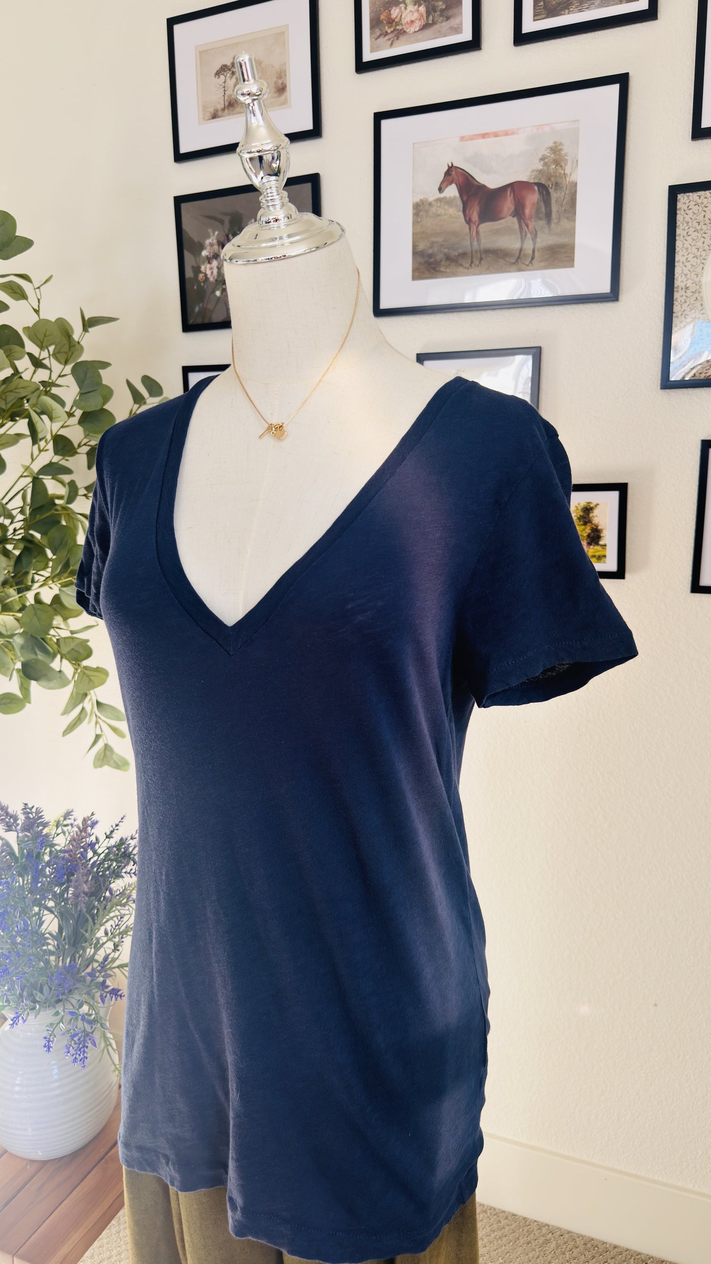 J.Crew Navy Blue Vintage Cotton V-Neck T-Shirt - Size M