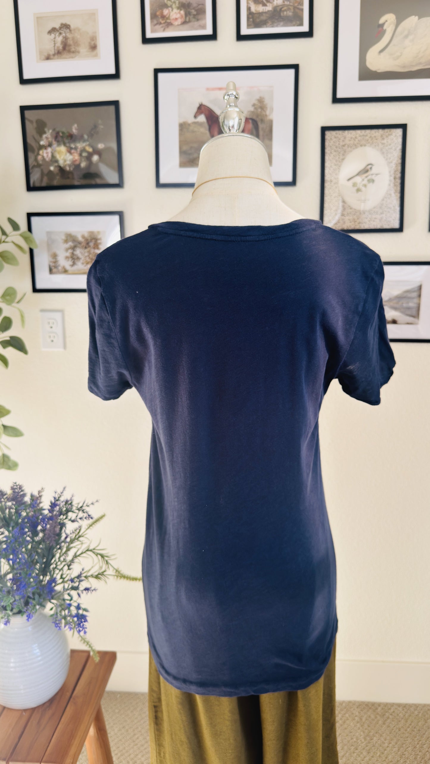 J.Crew Navy Blue Vintage Cotton V-Neck T-Shirt - Size M