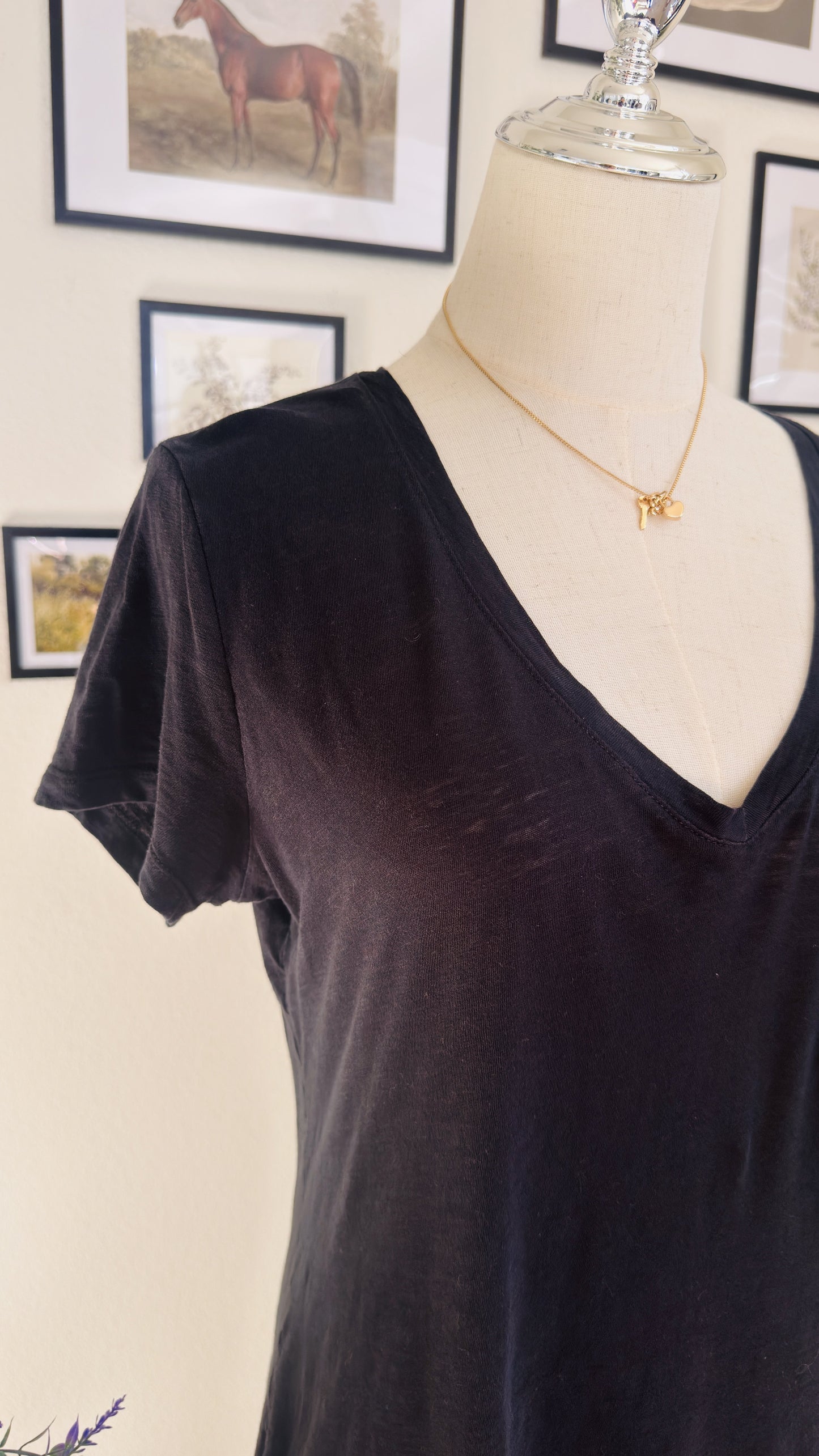 Madewell Black V-Neck Pocket T-Shirt Size S