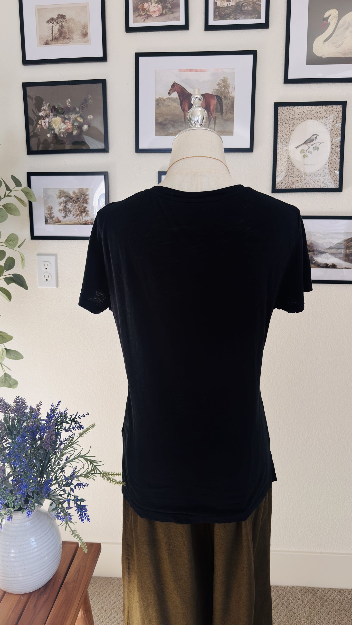Madewell Black V-Neck Pocket T-Shirt Size S