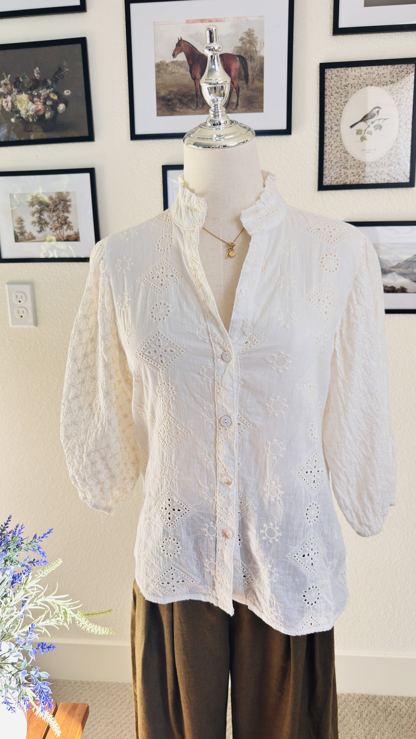 SOLITAIRE White Eyelet Embroidered Ruffle Collar Blouse - Size S