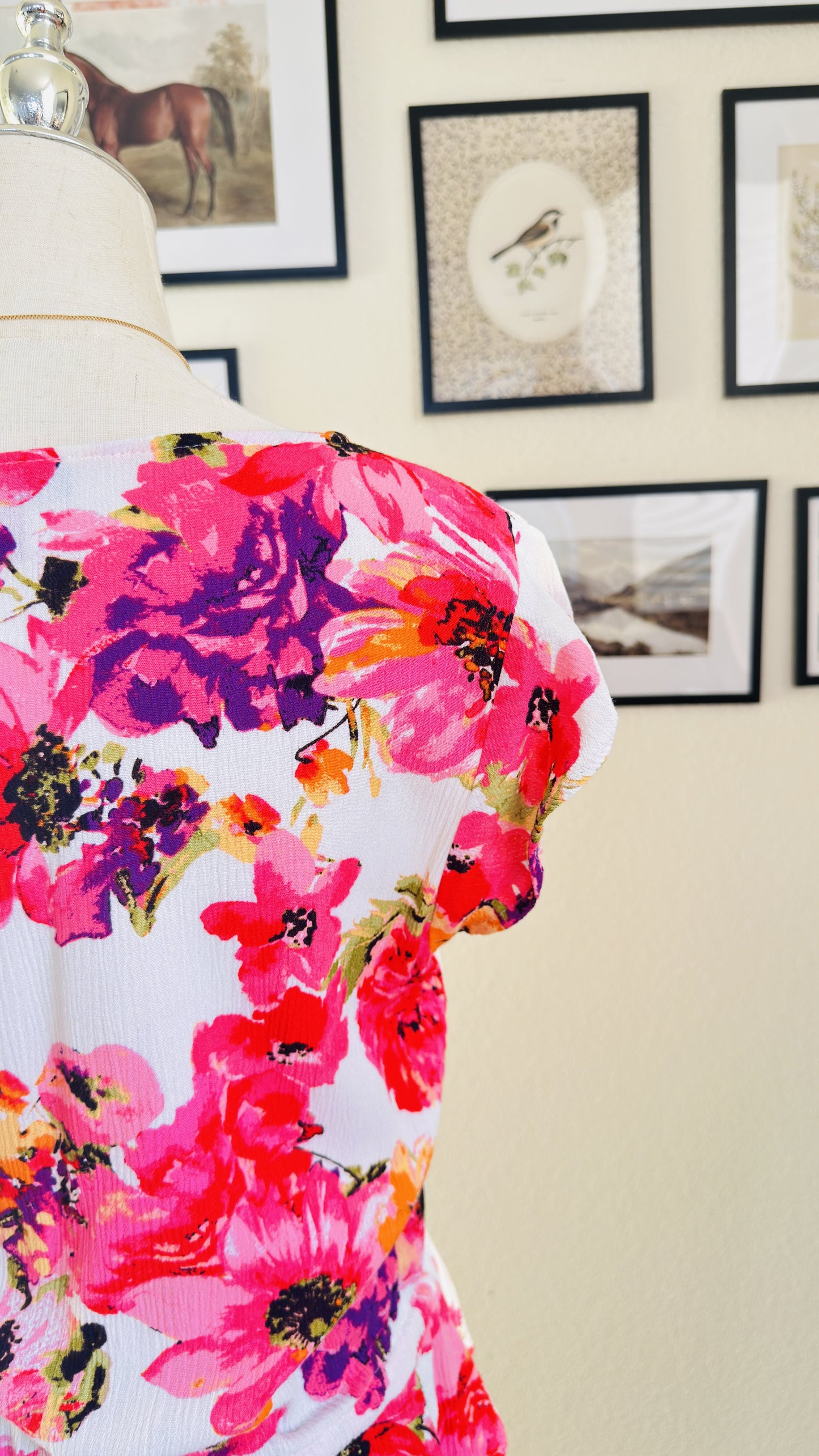 Vince Camuto Floral Print V-Neck Tie-Waist Blouse - Size S