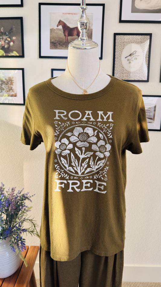Old Navy Olive Green 'Roam Free' Graphic Tee - Size S Petite