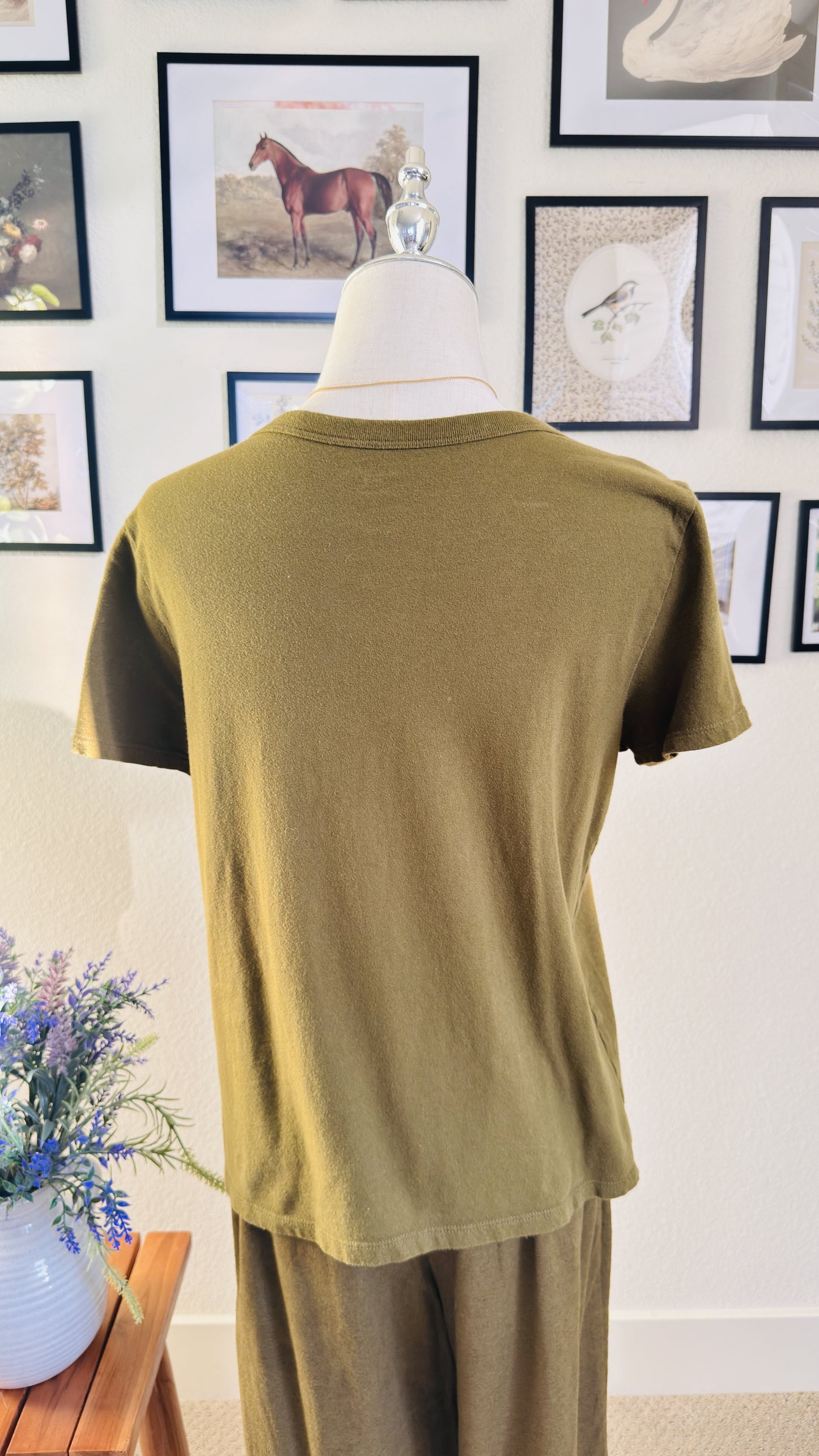 Old Navy Olive Green 'Roam Free' Graphic Tee - Size S Petite