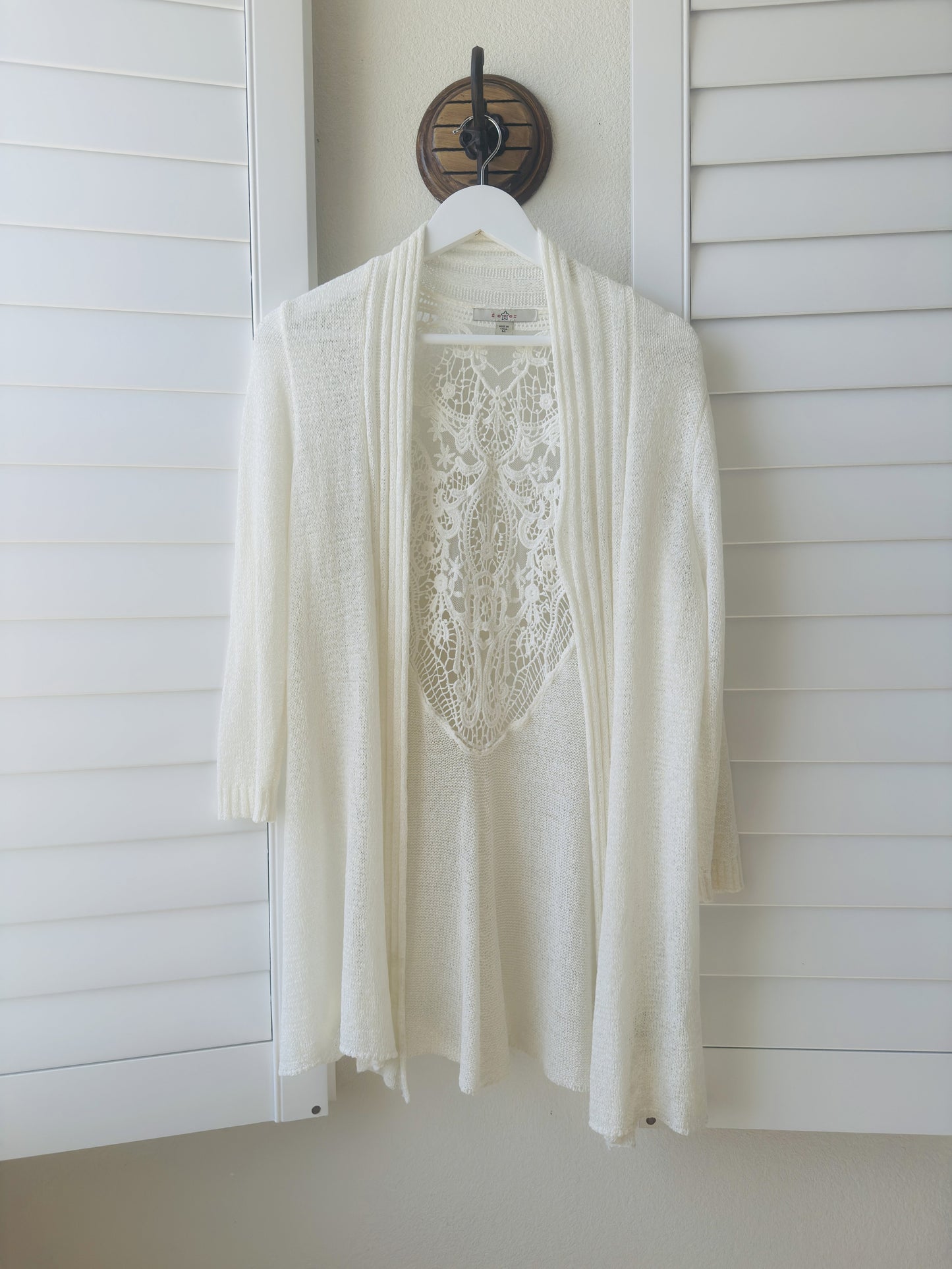 Fever White Open Front Crochet Lace Back Cardigan - Size M