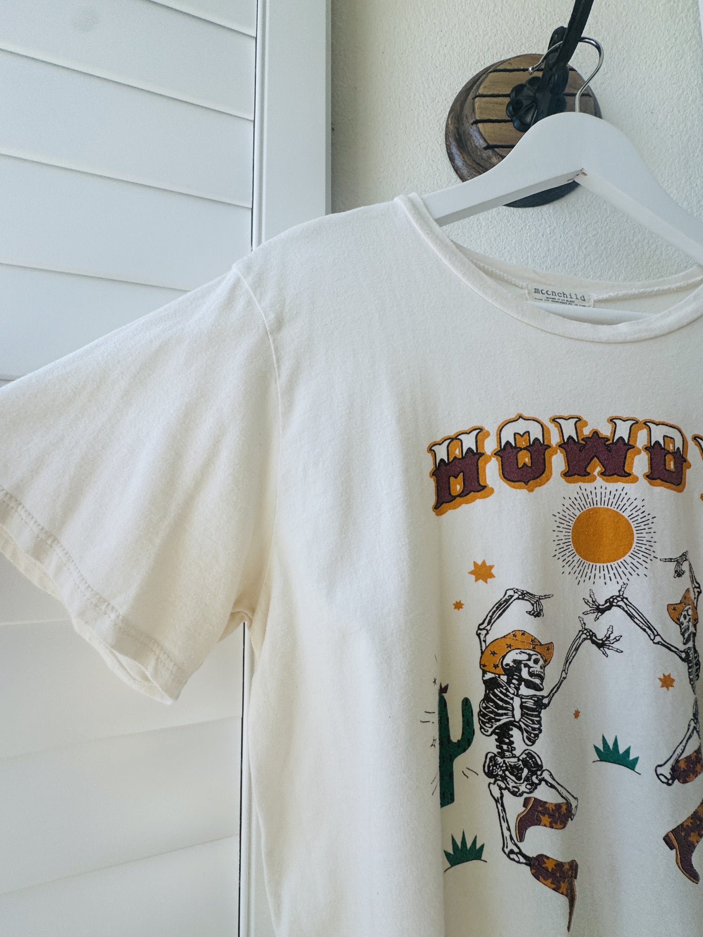 Mccnchild 'Howdy' Dancing Skeletons Graphic Crop Tee - Size L