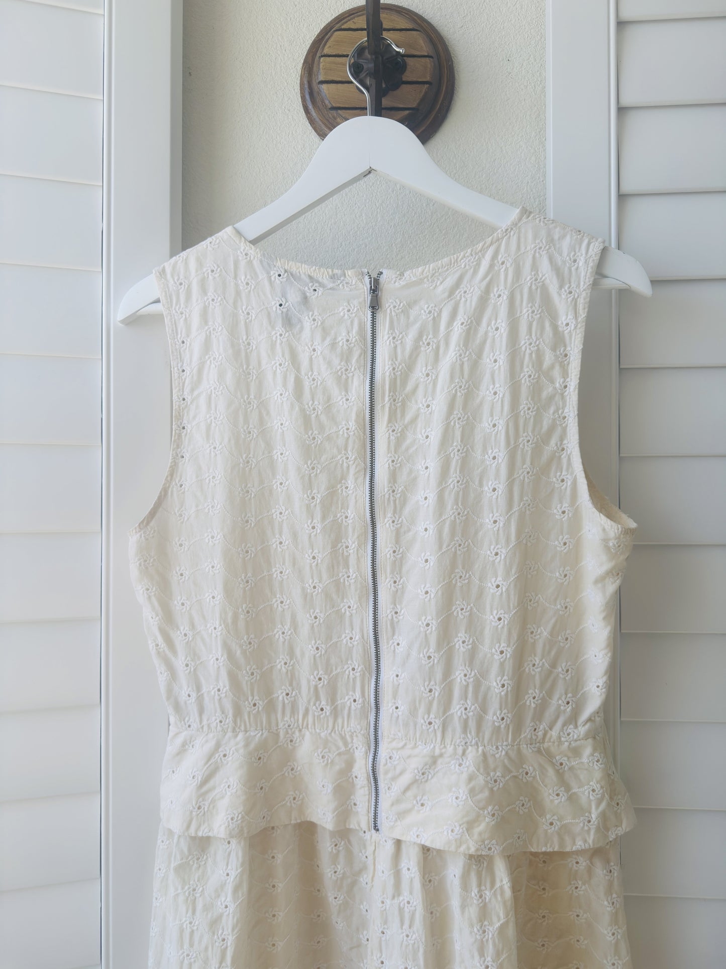 Marc by Marc Jacobs Cream Cotton Eyelet Tiered Dress Size 8