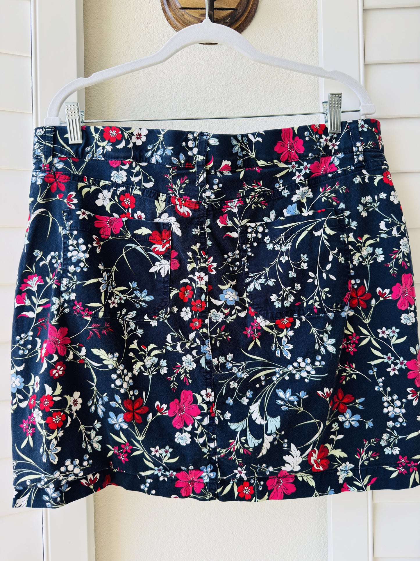Croft & Barrow Floral Effortless Stretch Skirt Size 16