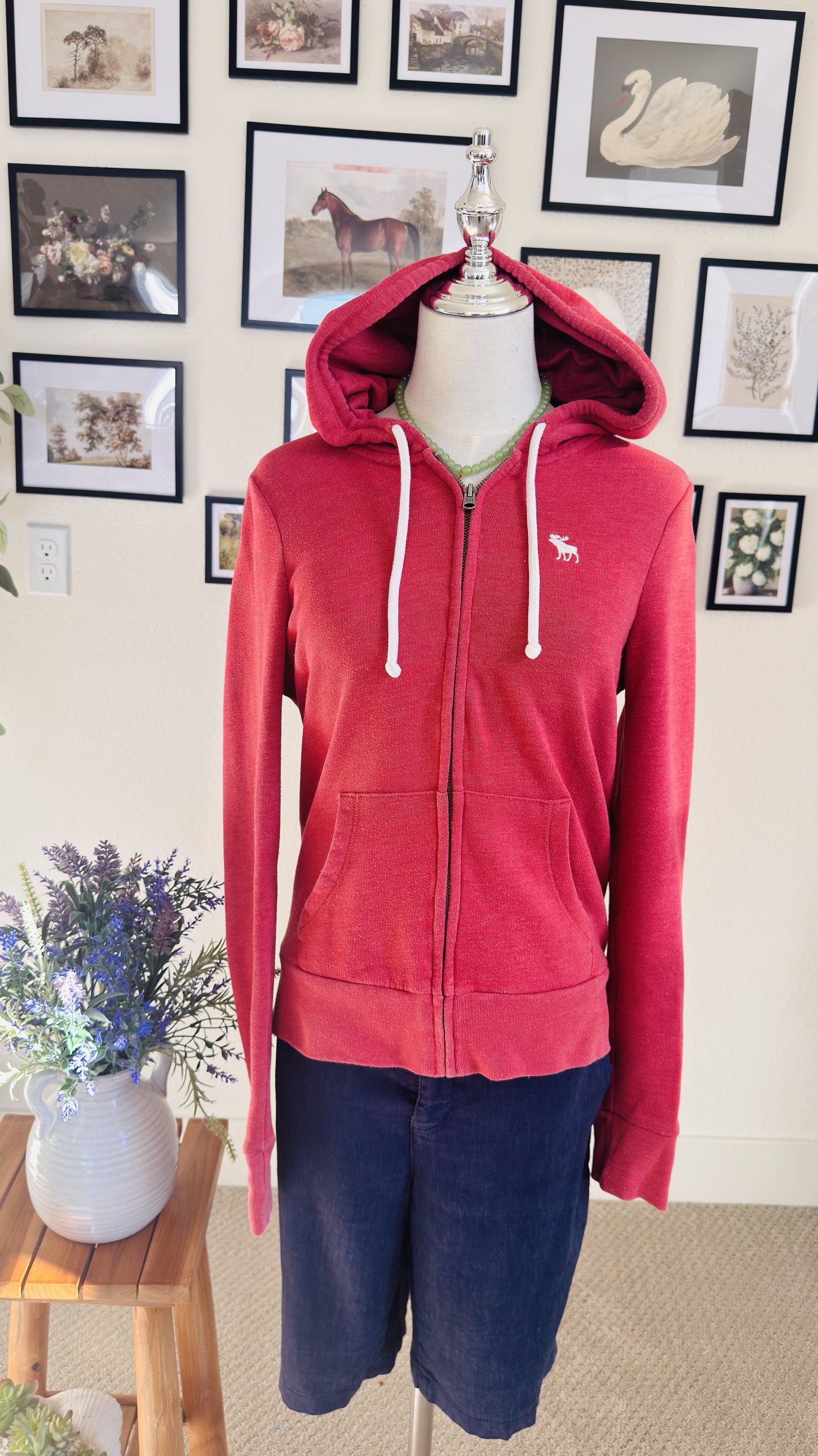 Abercrombie & Fitch Red Full-Zip Logo Hoodie - Size M