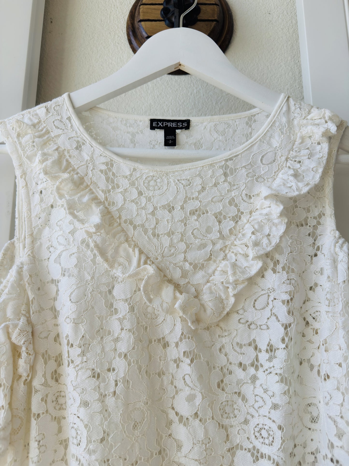 Express White Lace Cold-Shoulder Ruffle Top - Size S