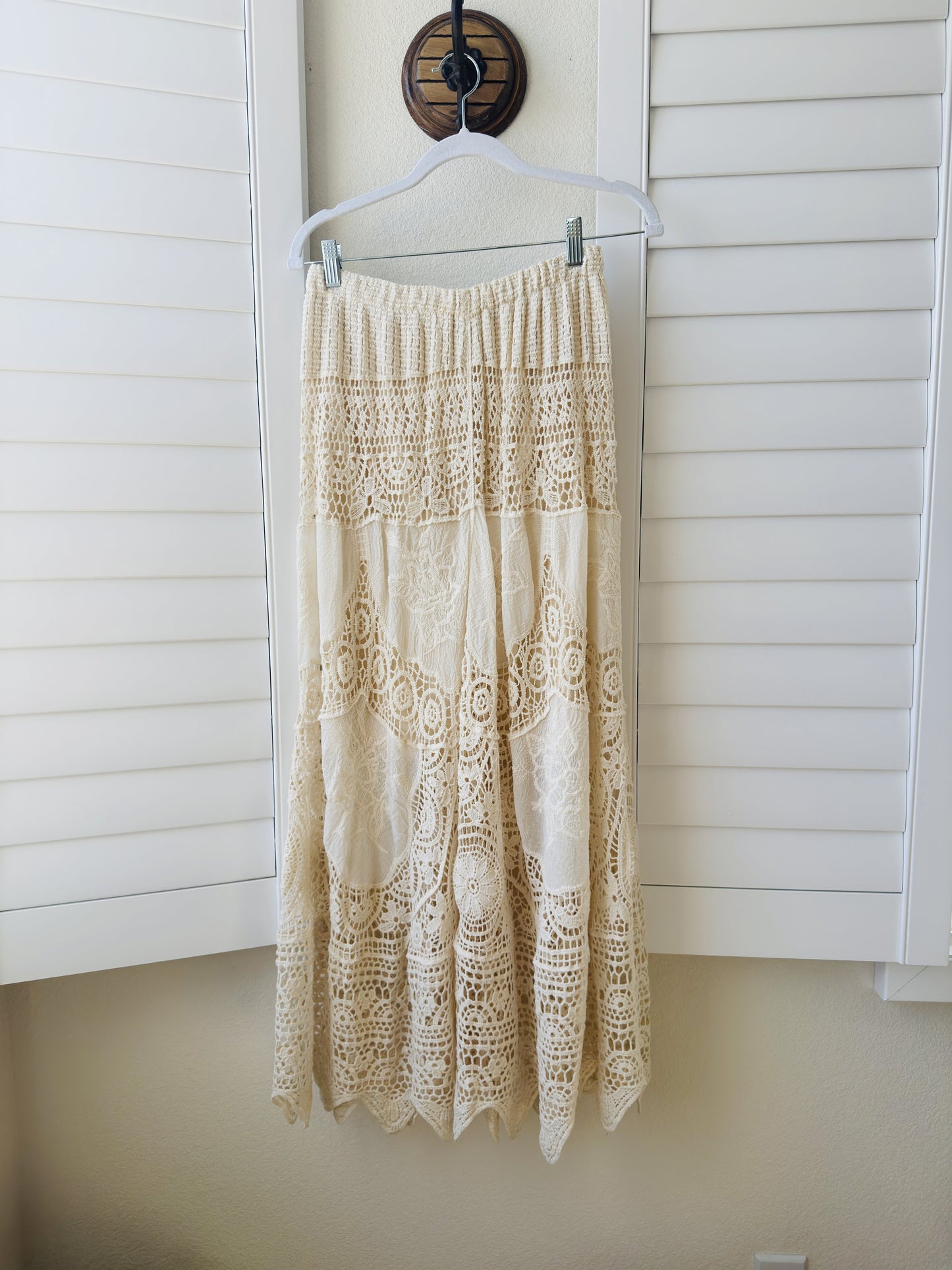 Unbranded Boho Cream Crochet Lace Tiered Maxi Skirt - Size M