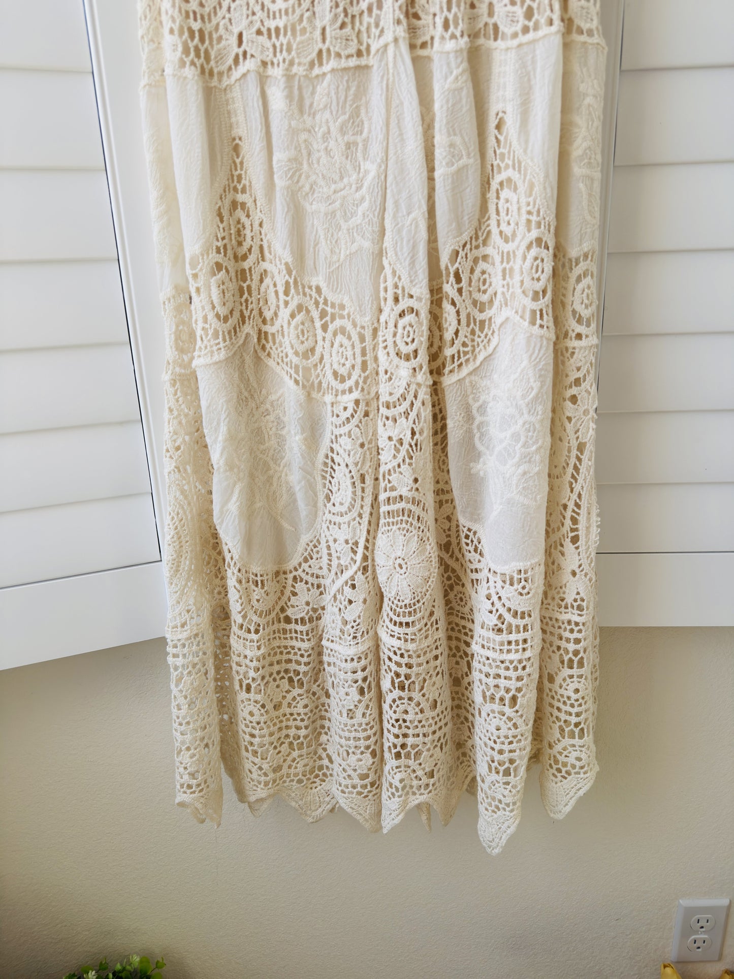 Unbranded Boho Cream Crochet Lace Tiered Maxi Skirt - Size M