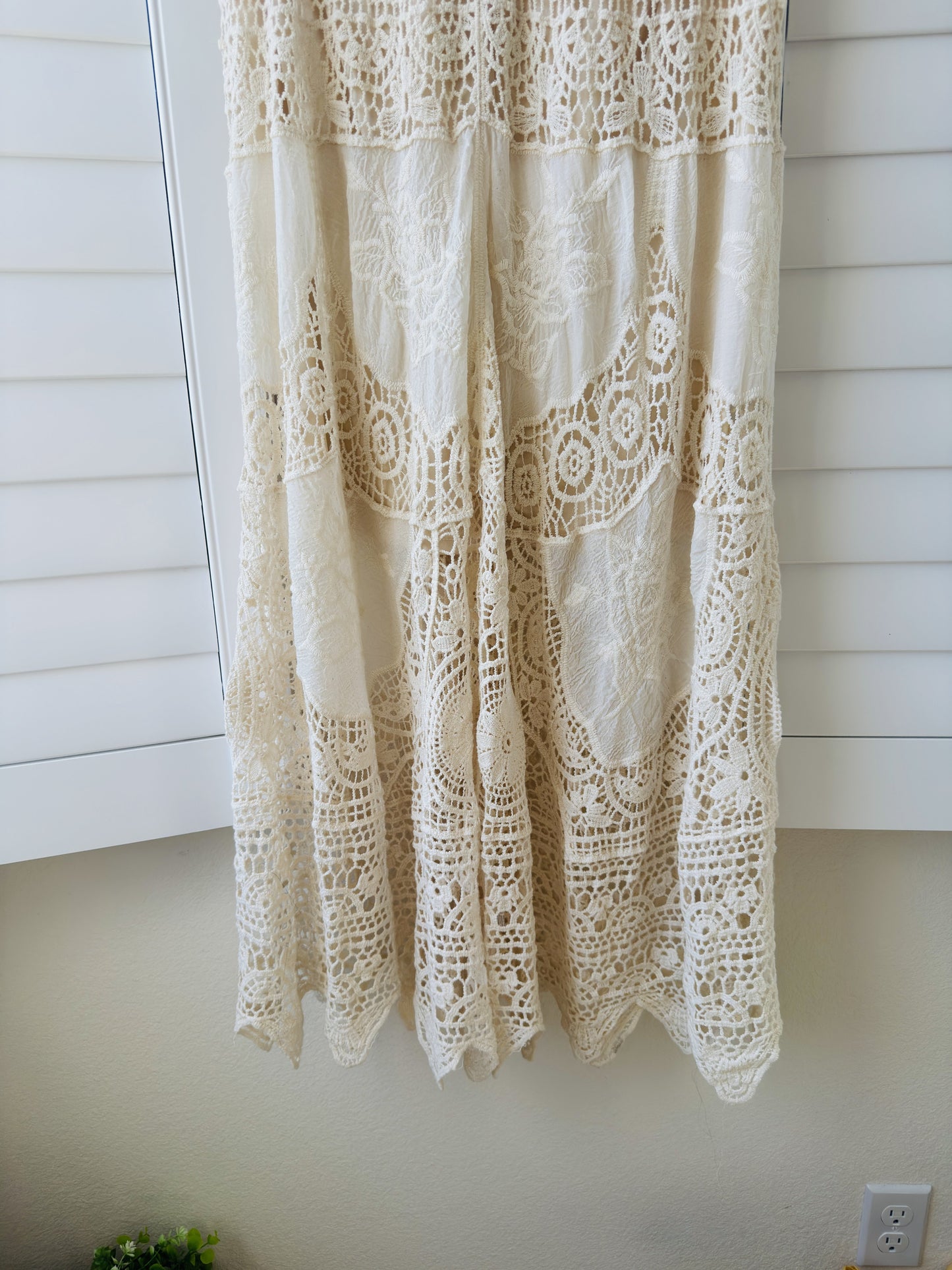 Unbranded Boho Cream Crochet Lace Tiered Maxi Skirt - Size M