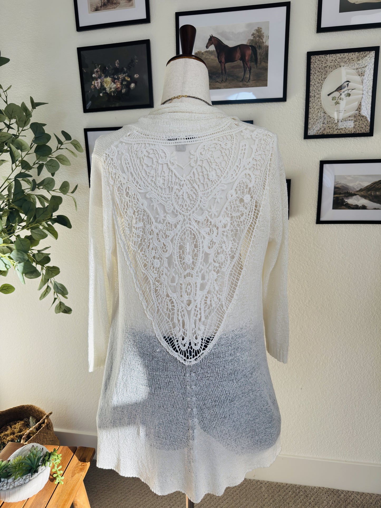 Fever White Open Front Crochet Lace Back Cardigan - Size M