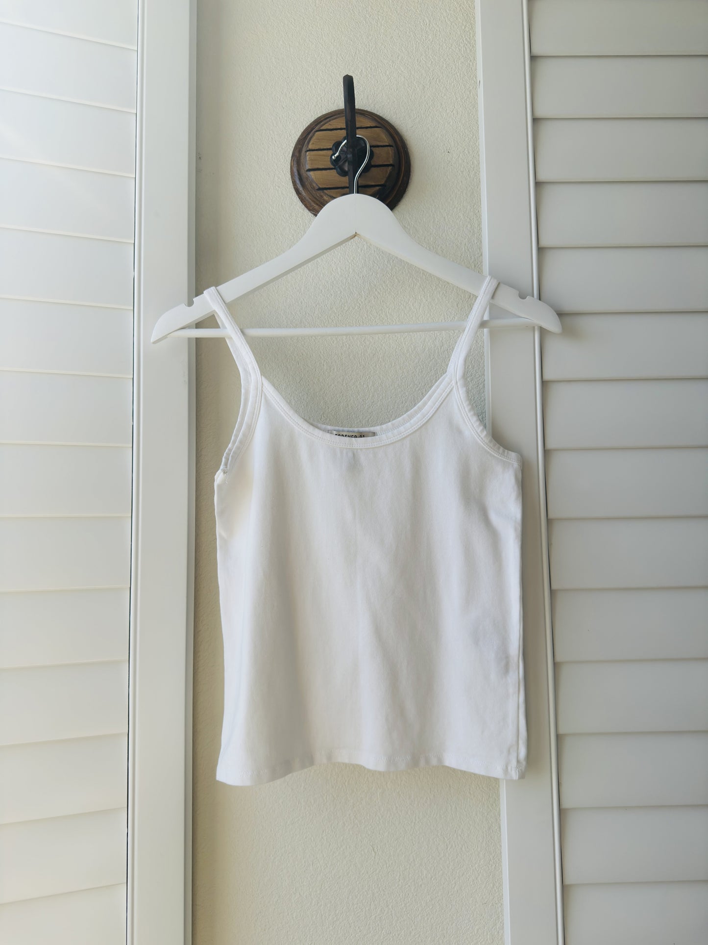 Forever 21 White Cami Tank Top - Size L