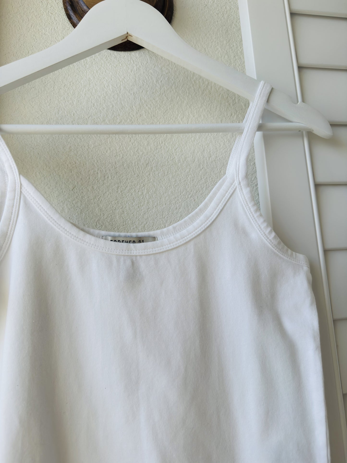 Forever 21 White Cami Tank Top - Size L