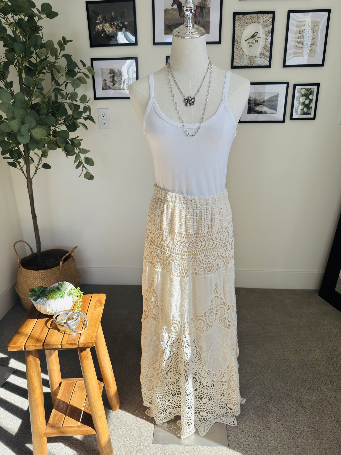 Boutique Cream Crochet Lace Tiered Boho Maxi Skirt - Size M