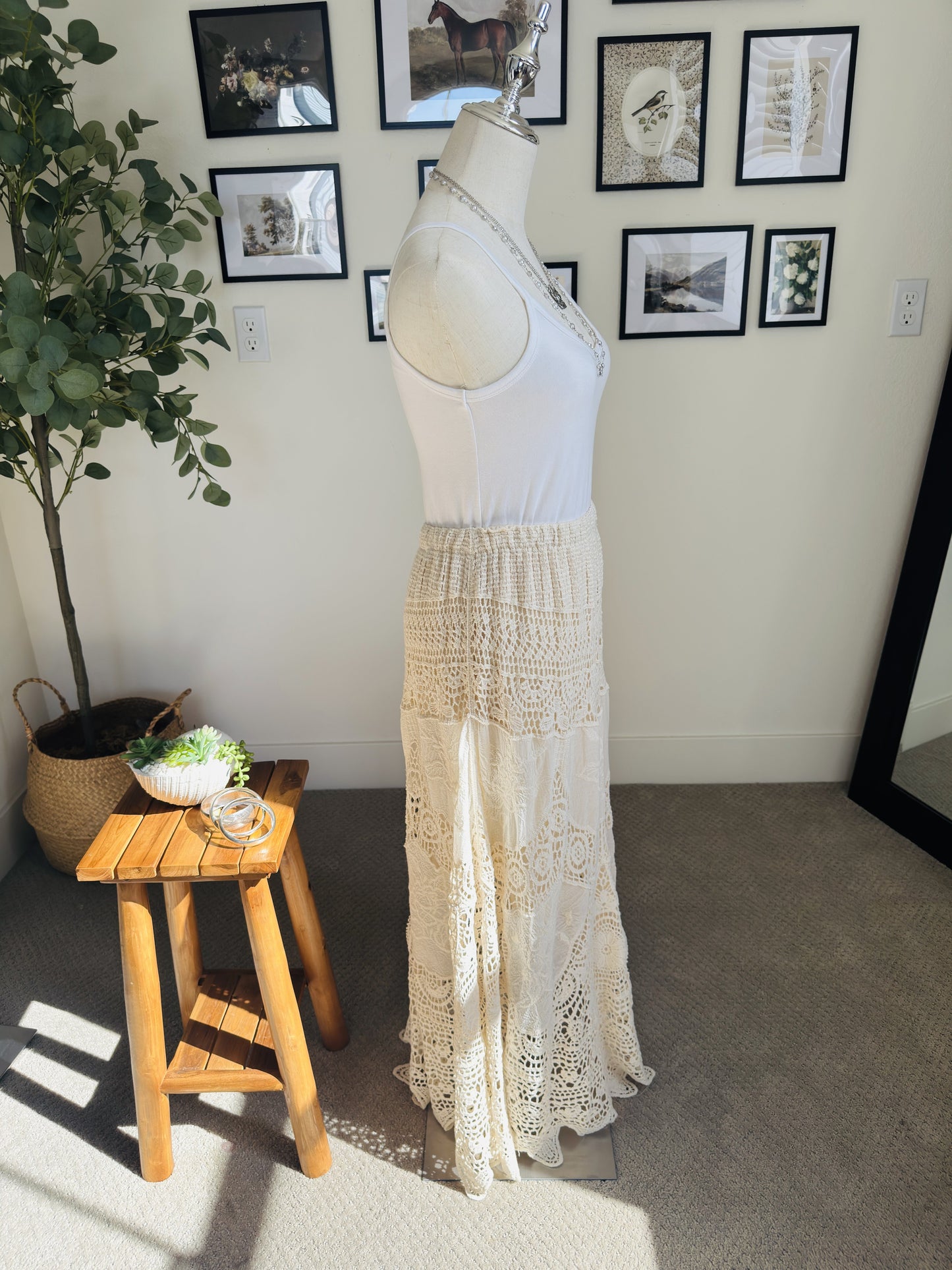 Boutique Cream Crochet Lace Tiered Boho Maxi Skirt - Size M