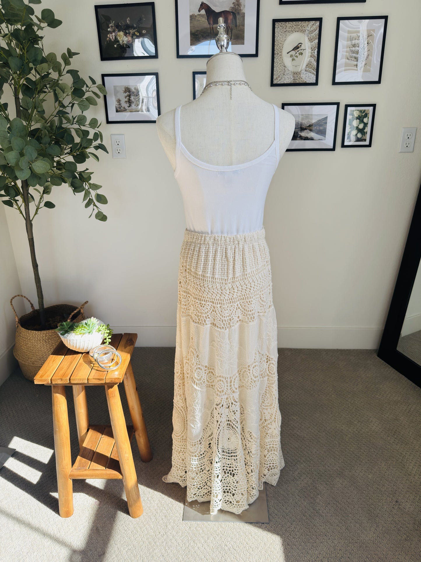 Boutique Cream Crochet Lace Tiered Boho Maxi Skirt - Size M