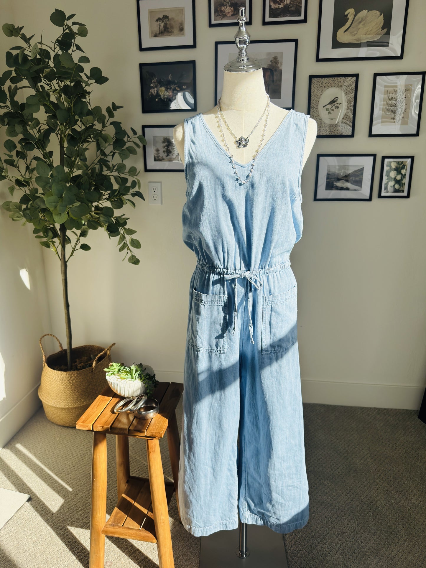 Old Navy Light Wash Cotton Chambray Sleeveless Jumpsuit Size S