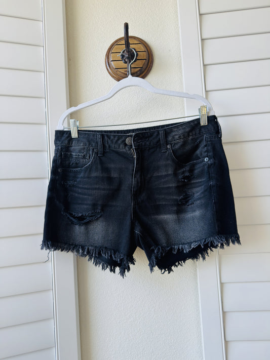 American Eagle Black Distressed Fringe Hem Denim Shorts - Size 8