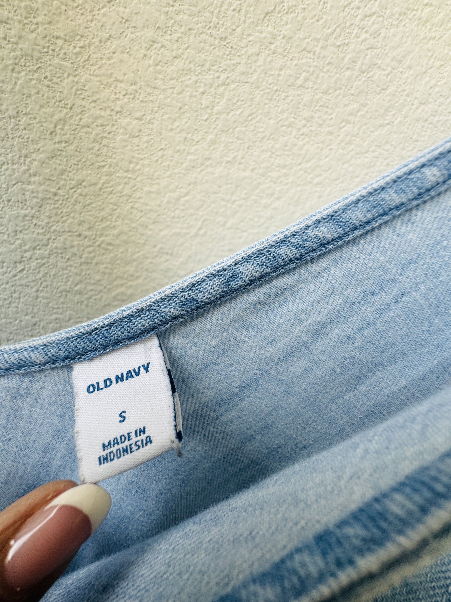 Old Navy Light Wash Cotton Chambray Sleeveless Jumpsuit Size S