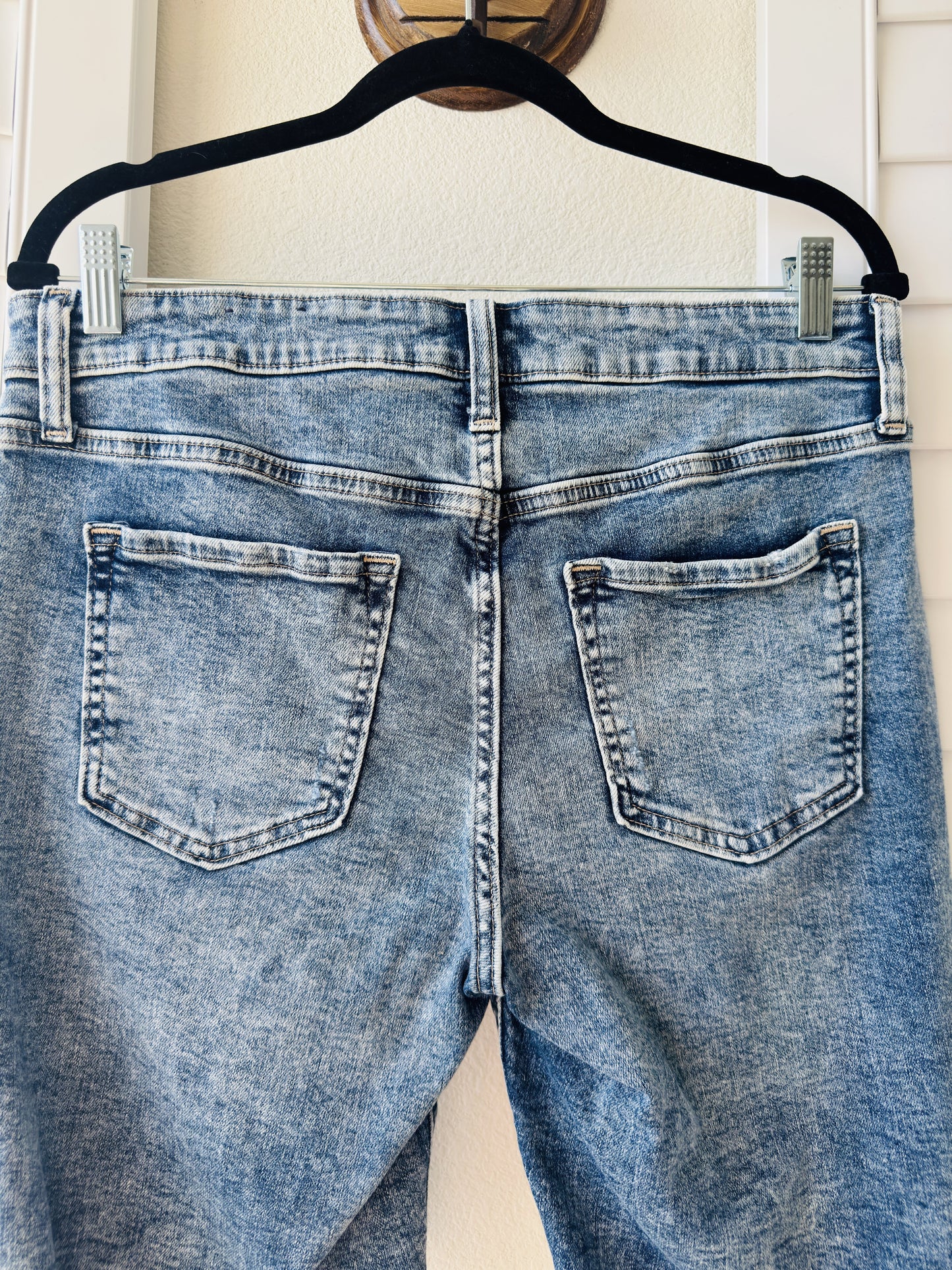 GAP Denim 9" Bermuda Shorts Size 10/30