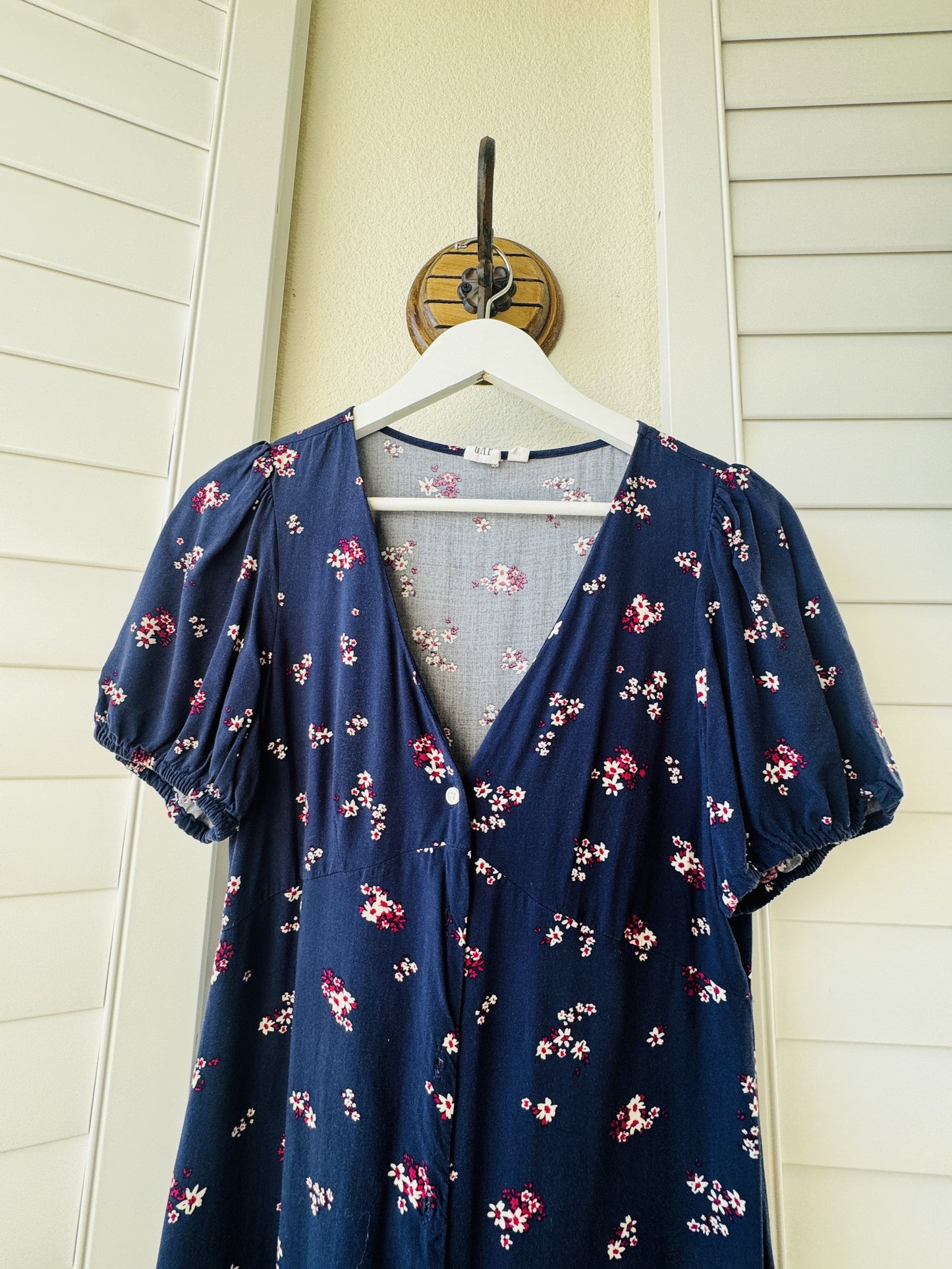 Gap Navy Blue Floral V-Neck Puff Sleeve Dress - Size M