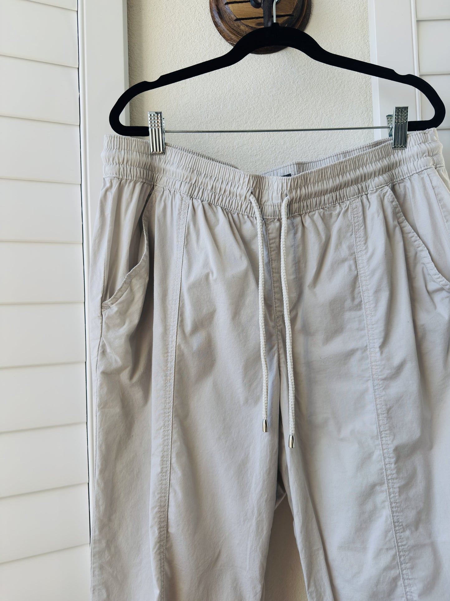 Torrid Beige Cotton Drawstring Crop Utility Pants Size 1