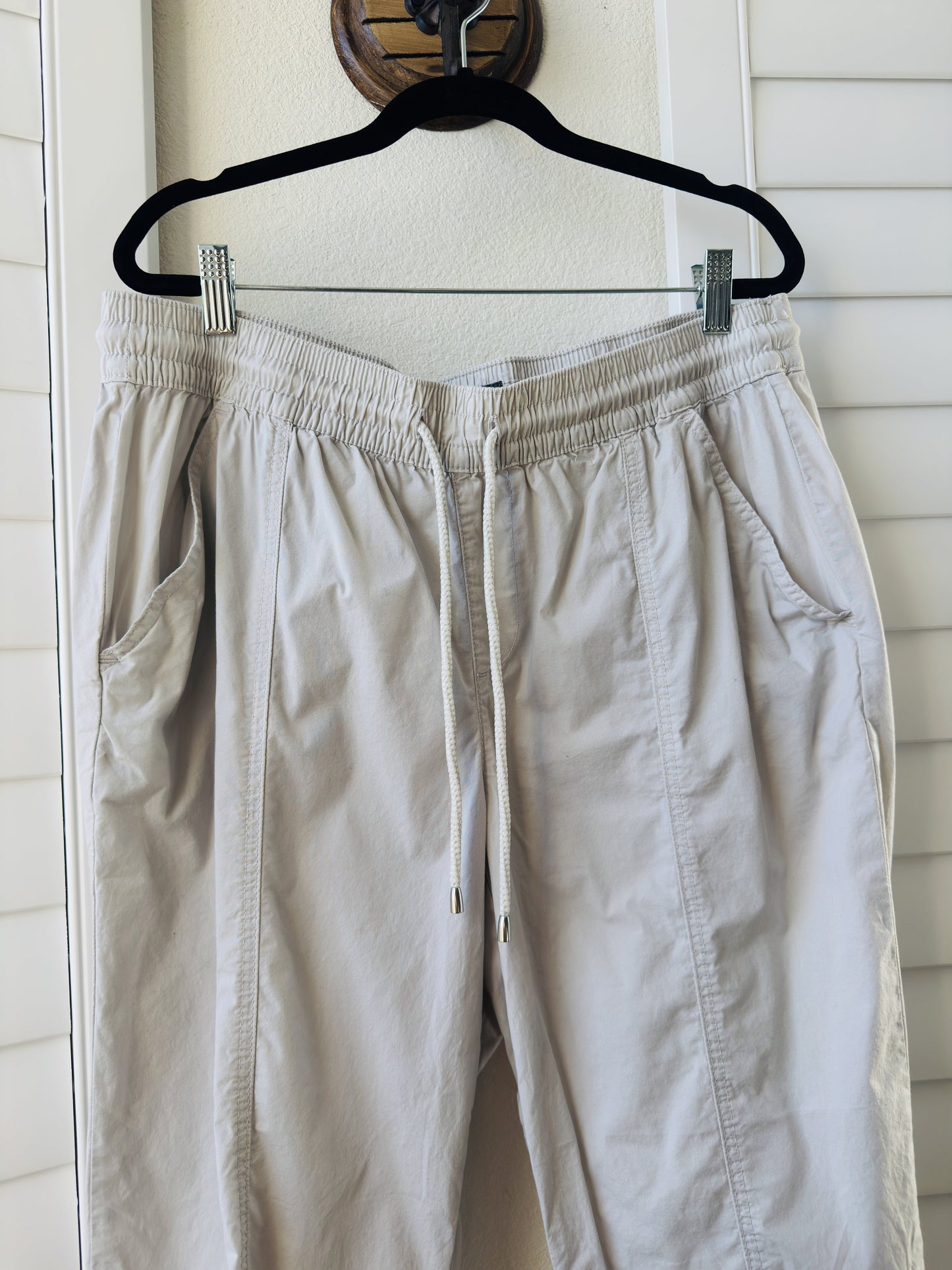 Torrid Beige Cotton Drawstring Crop Utility Pants Size 1